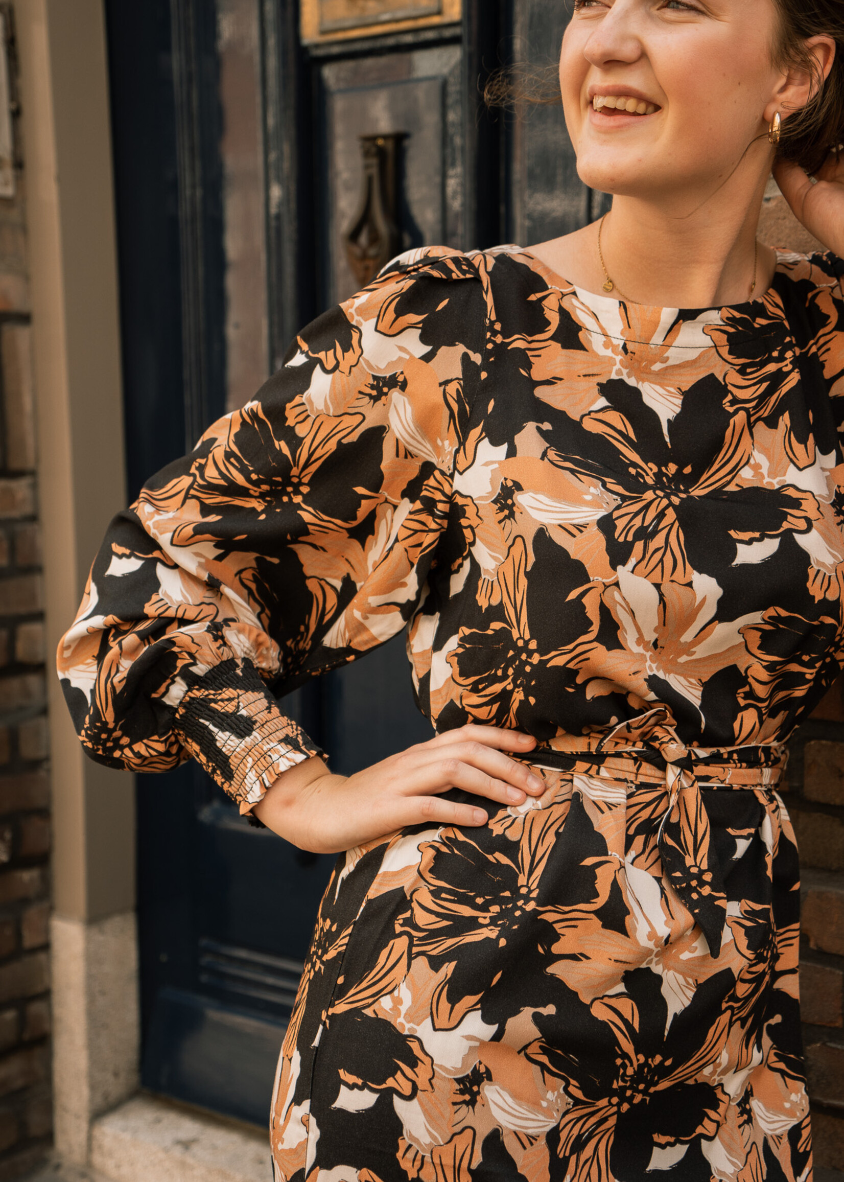 C&S The Label Denise Dress Black/Cognac Maat L