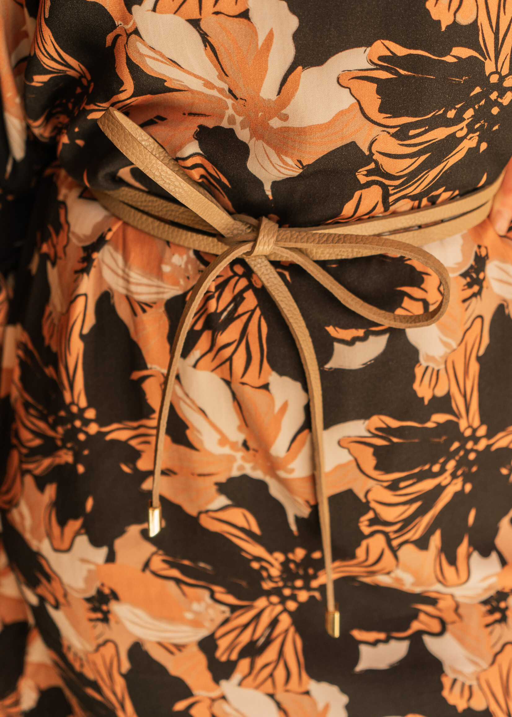 C&S The Label Denise Dress Black/Cognac Maat L