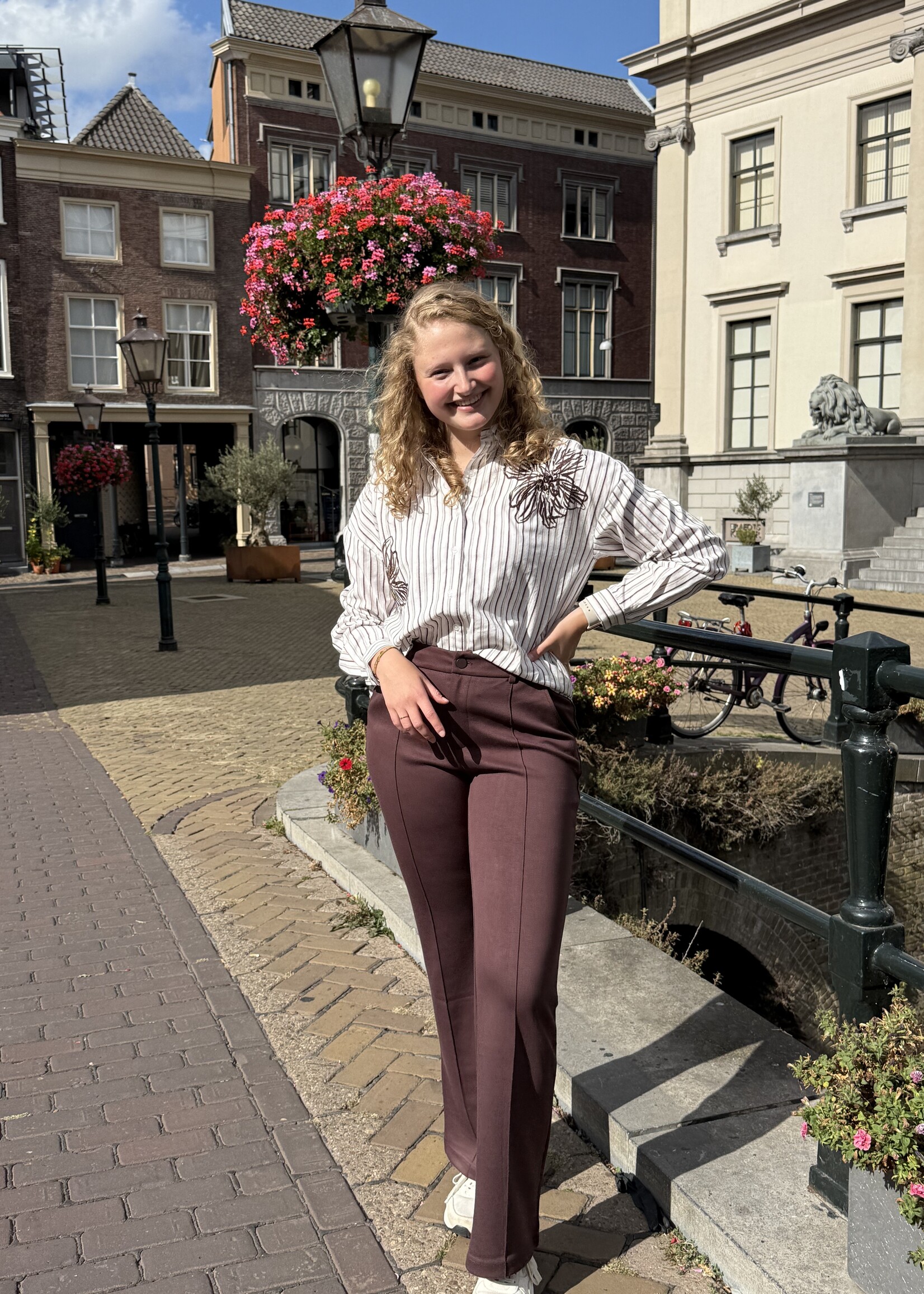 C&S The Label Petra Pants Dark Brown Maat XXL