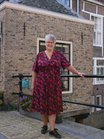 Exxcellent Shayla Dress Mauve Wine/Poppy Maat 46