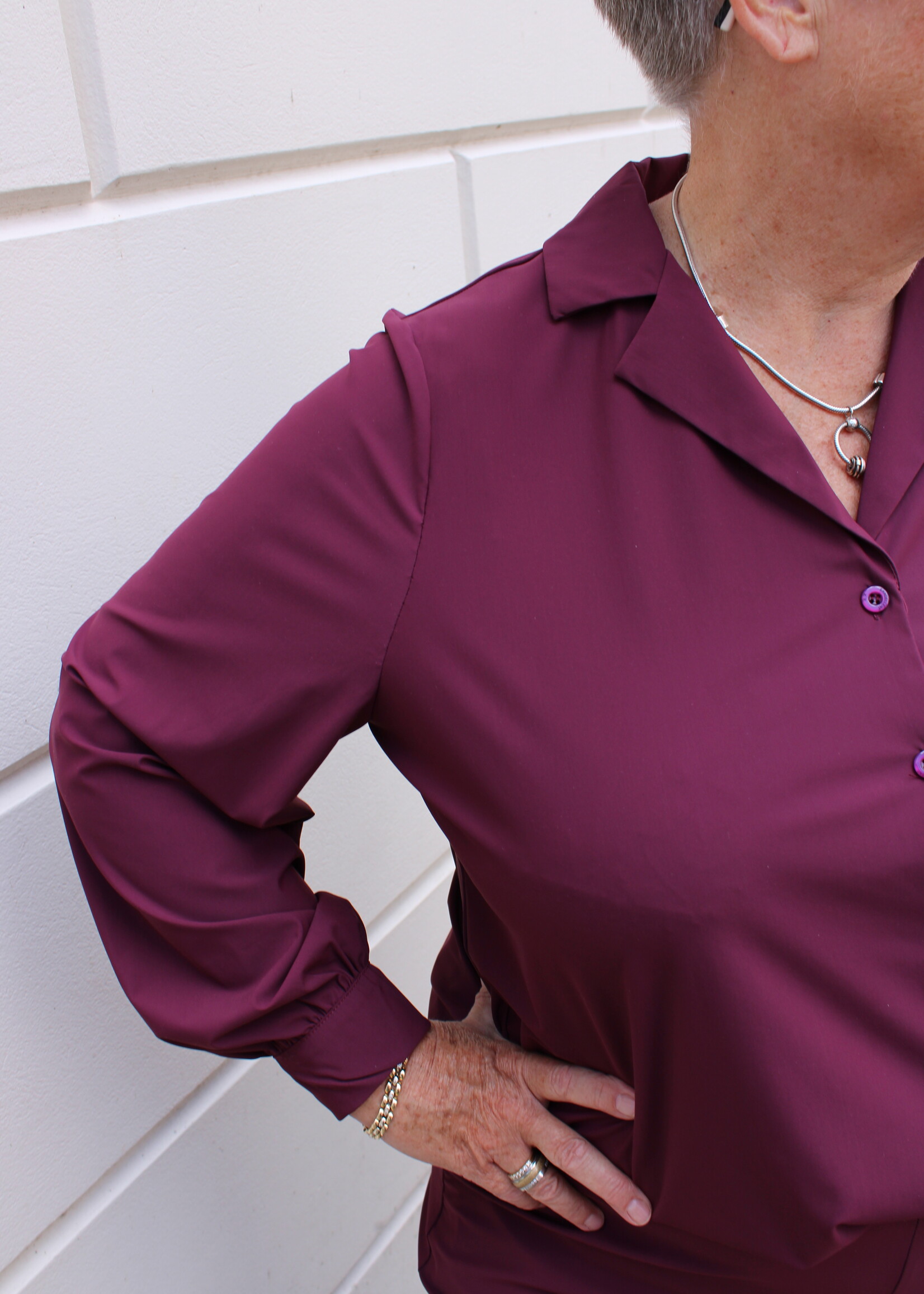 Exxcellent Sasha Blouse Mauve Wine