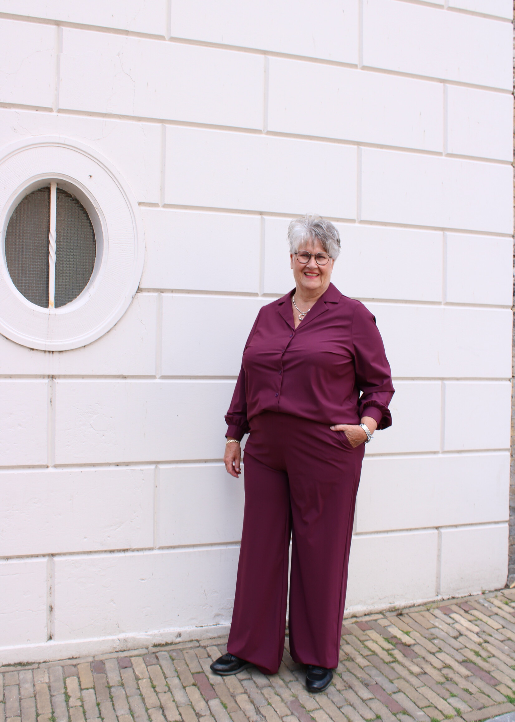 Exxcellent Shay Pants Mauve Wine