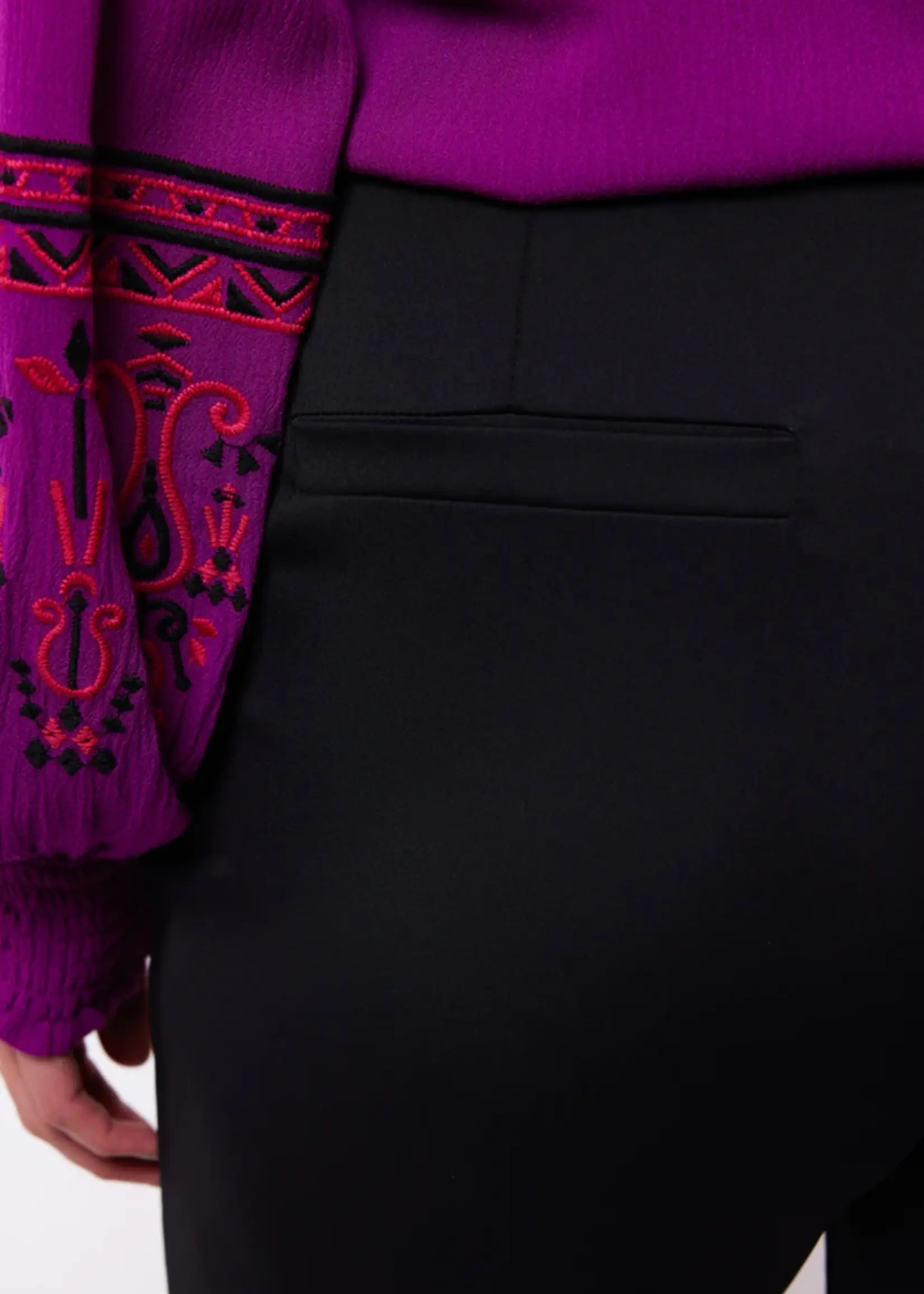 Exxcellent Annabelle Pants Black