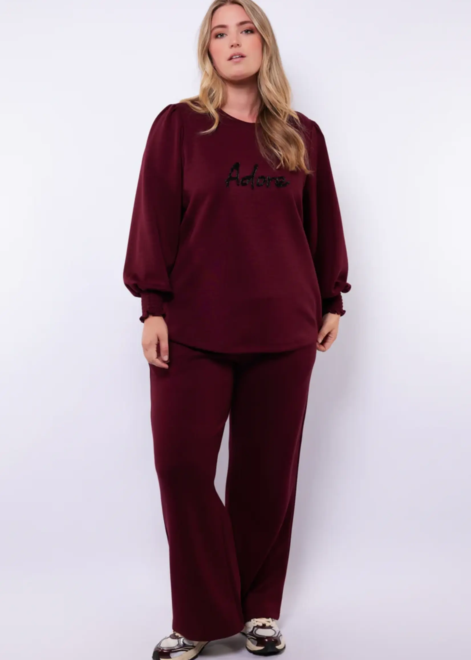 Exxcellent Mira Pants Amarone Cabernet