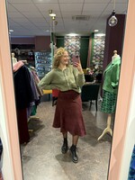 C&S The Label Sara Skirt Amarone Cabernet