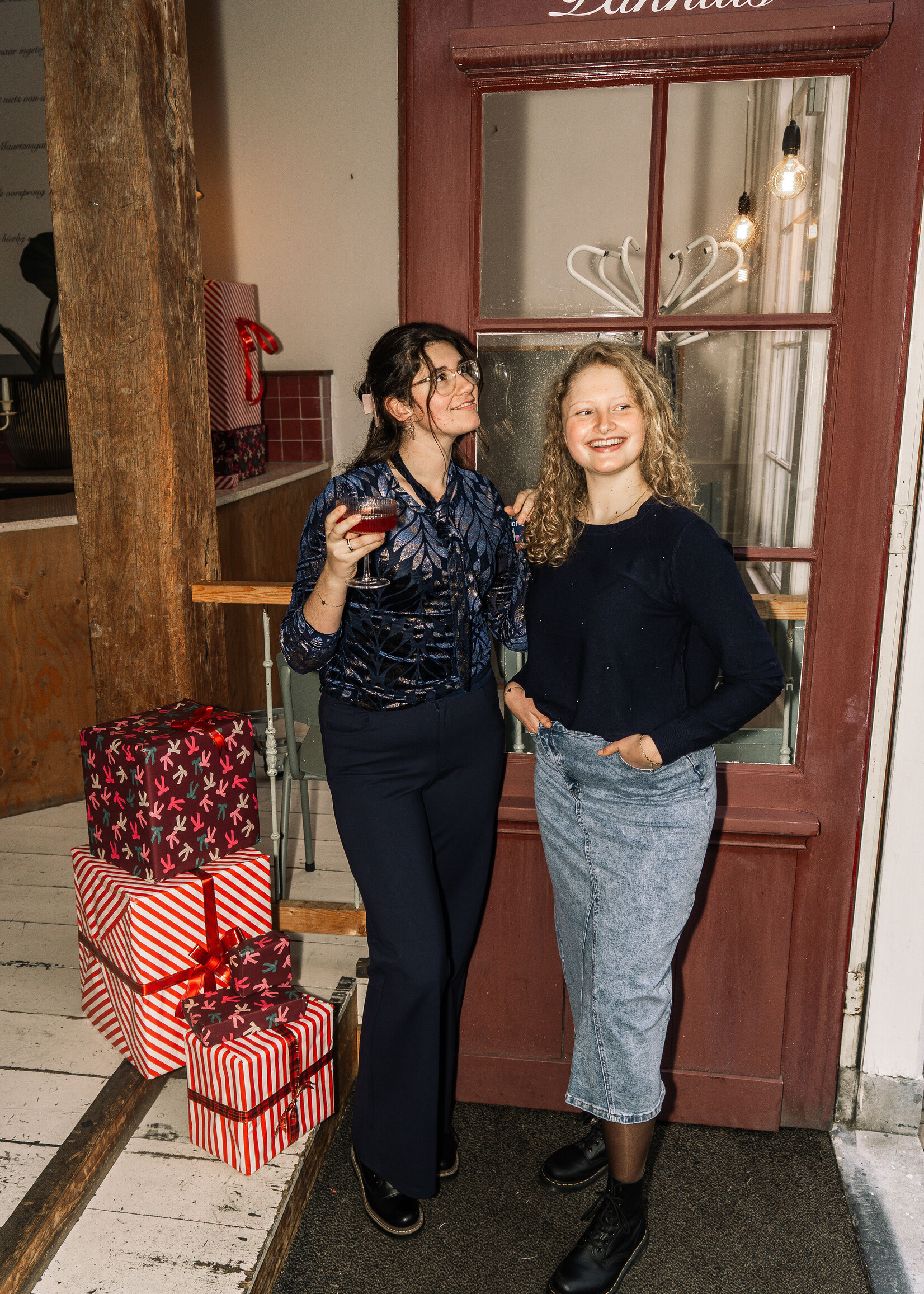 C&S The Label Tina Top Midnight Blue Maat S & M