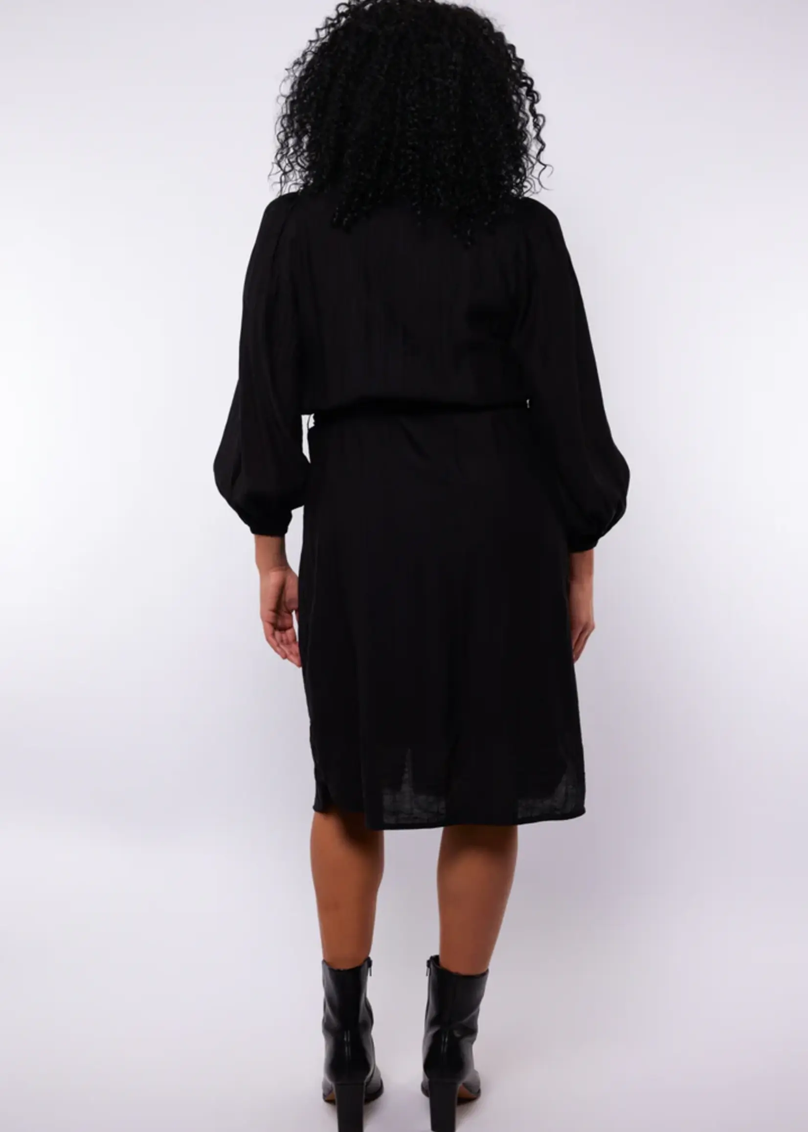 Exxcellent Teresa Dress Black