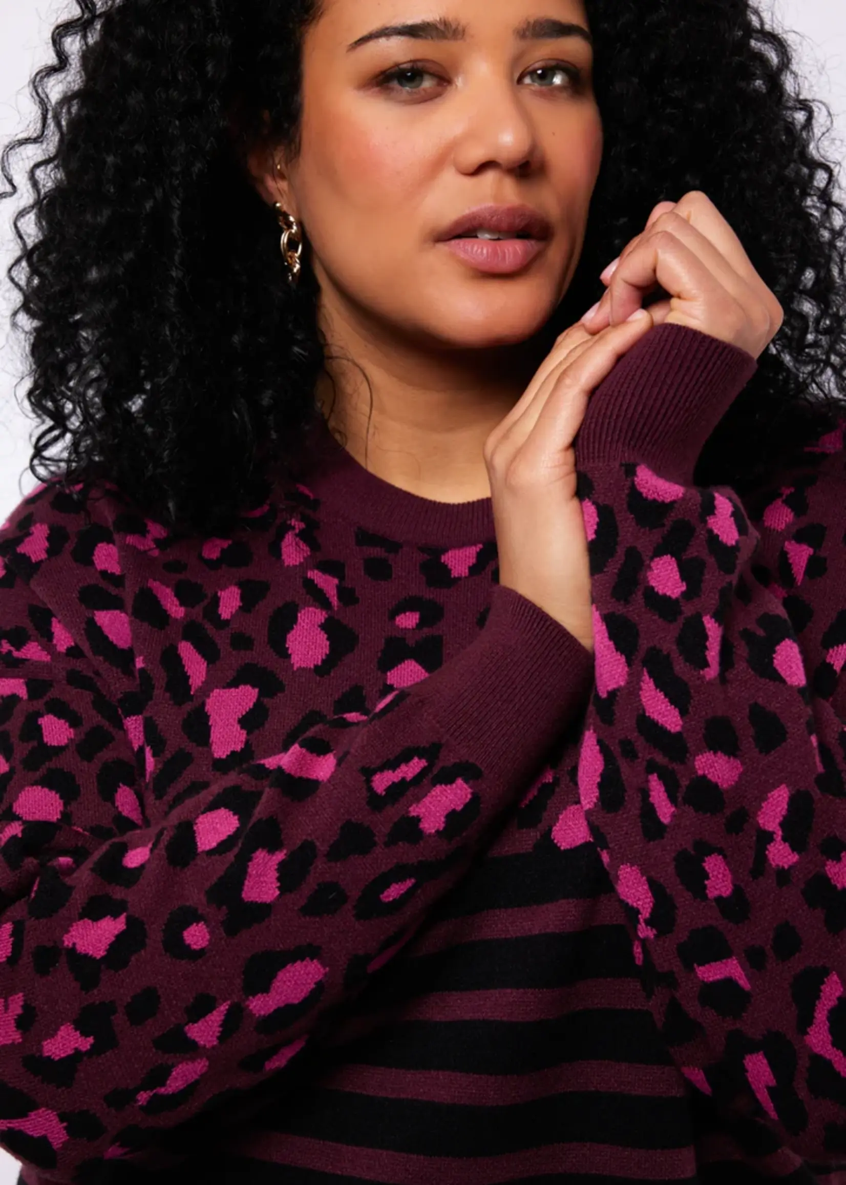 Exxcellent Luisa Knit Pullover Mauve Wine / Black