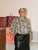 Exxcellent Charlotte Blouse Sand/Olive Green