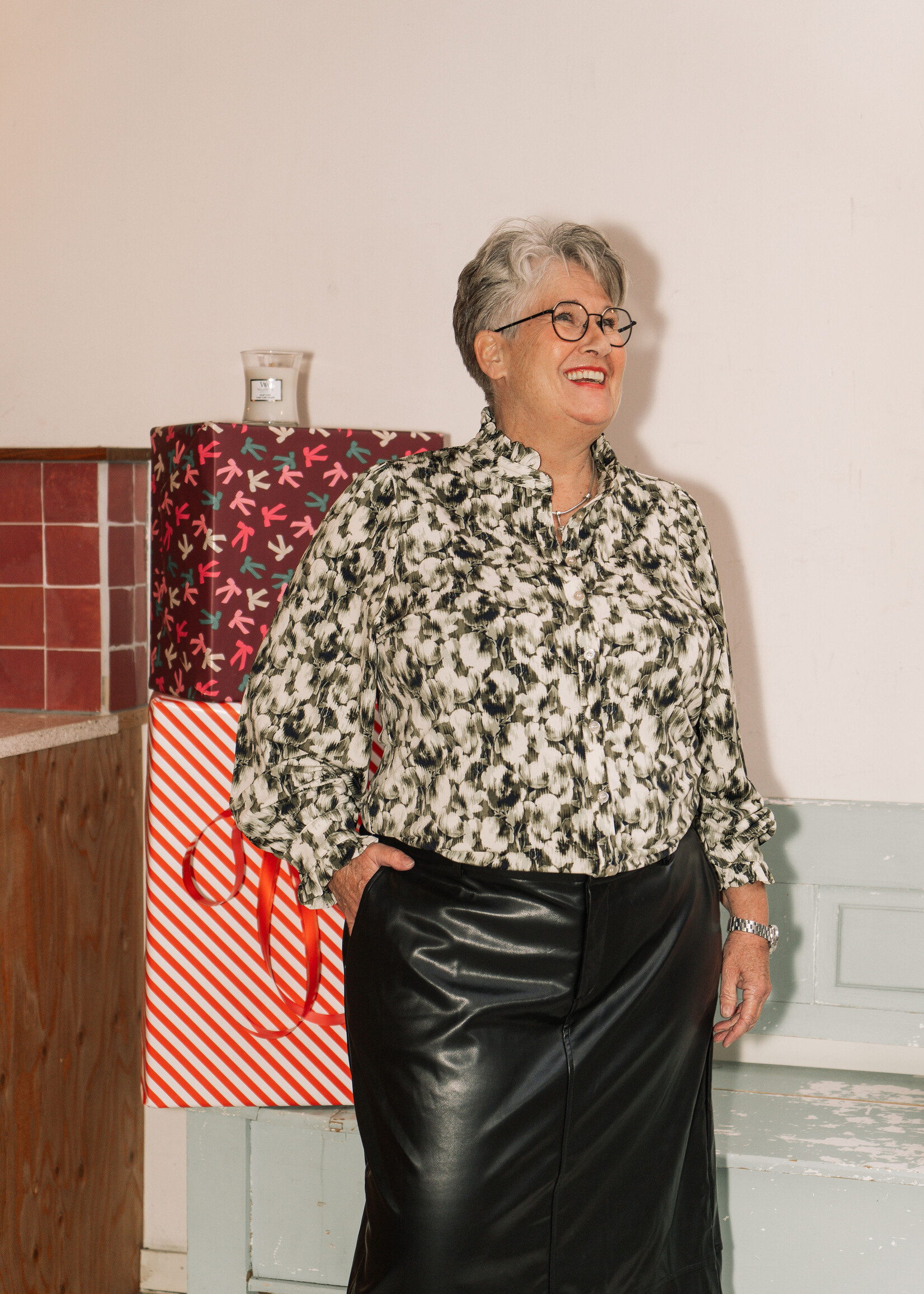 Exxcellent Charlotte Blouse Sand/Olive Green Maat 44 en 54