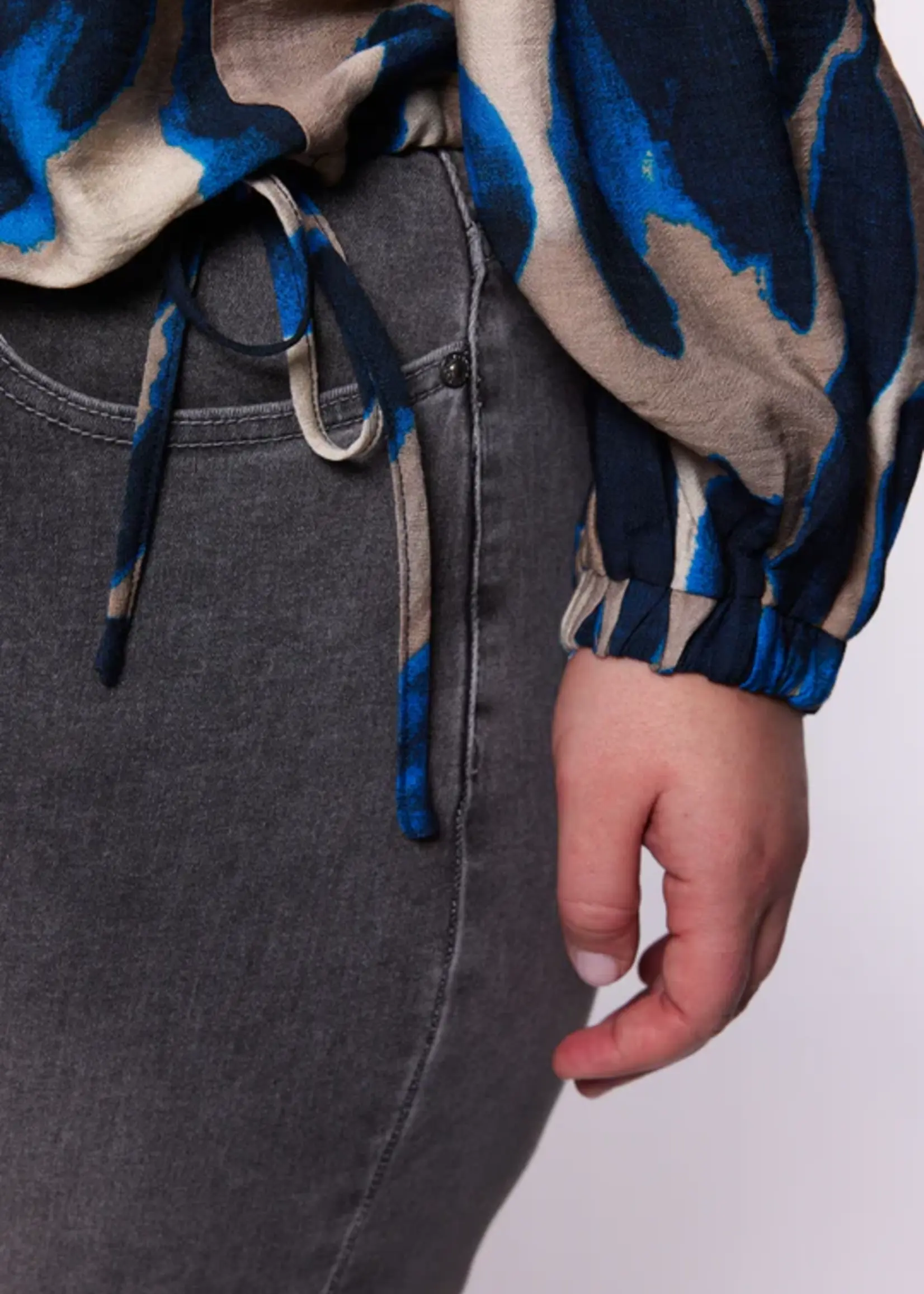 Exxcellent Aria Top Moon Rock/Dark Sapphire