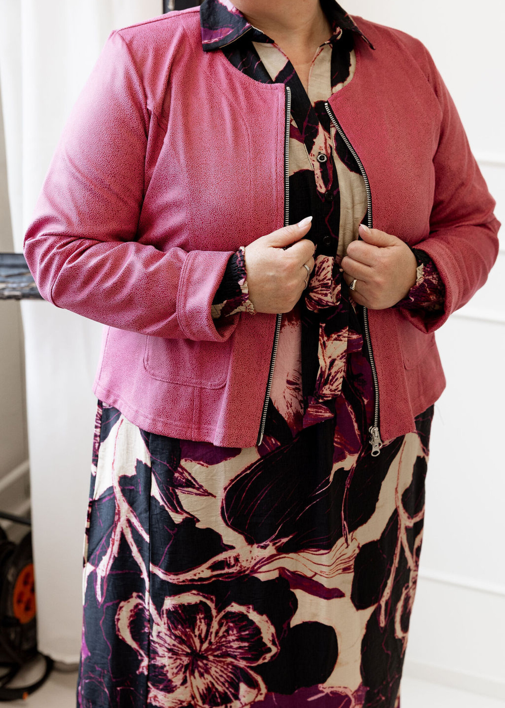 Ophilia Lara Leather Pink