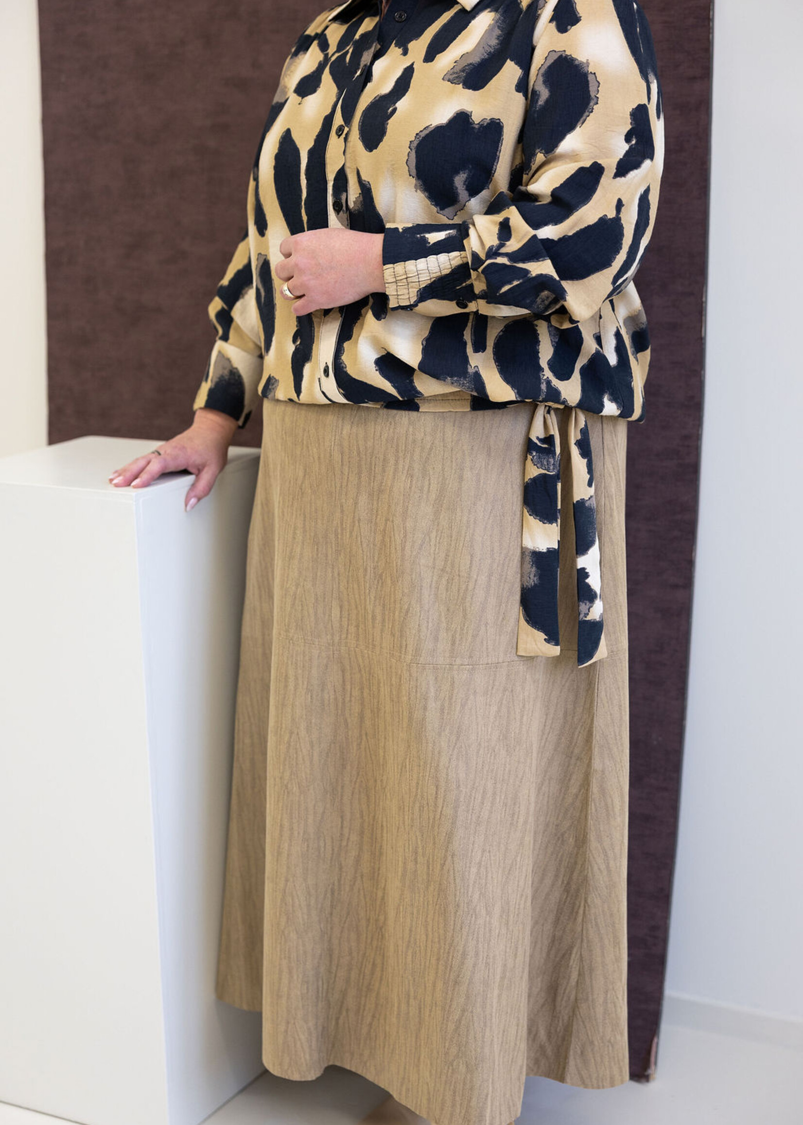 Exxcellent Fern Blouse Black/Khaki