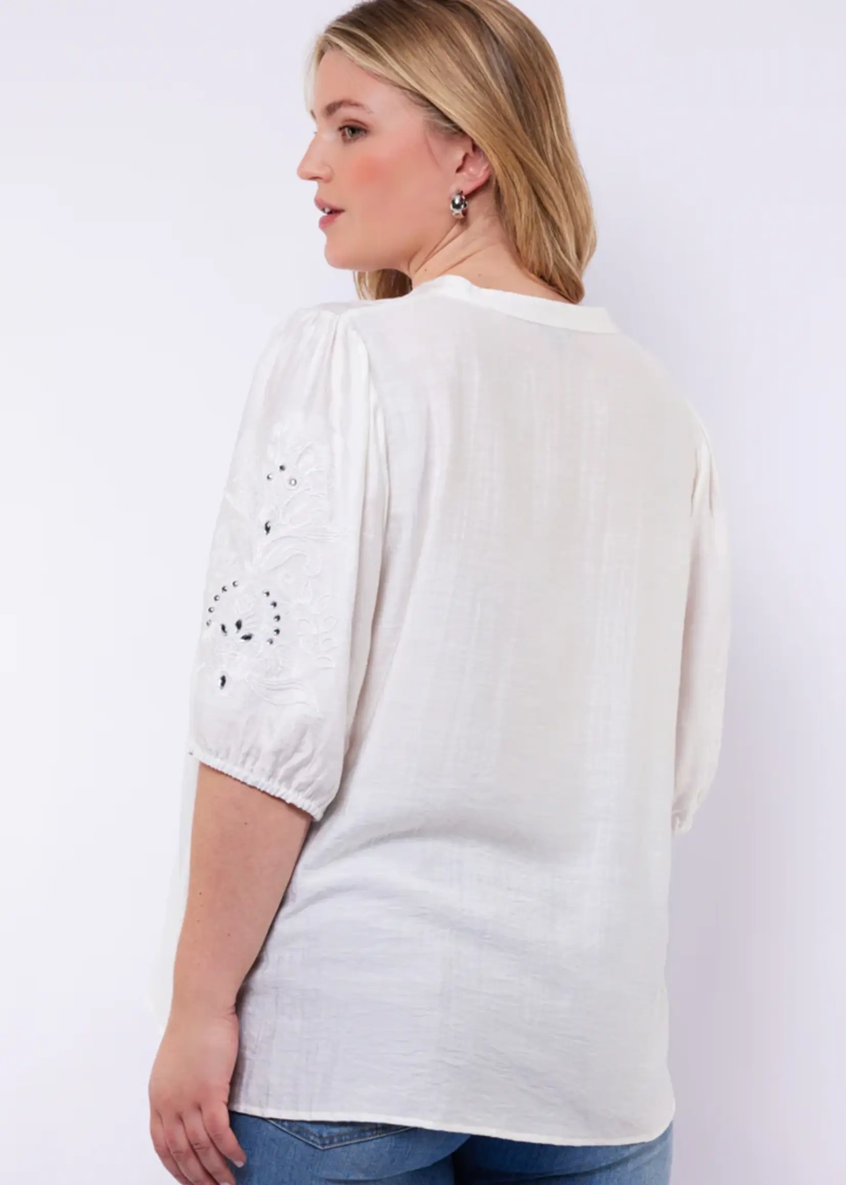 Exxcellent Cambrie Top Offwhite