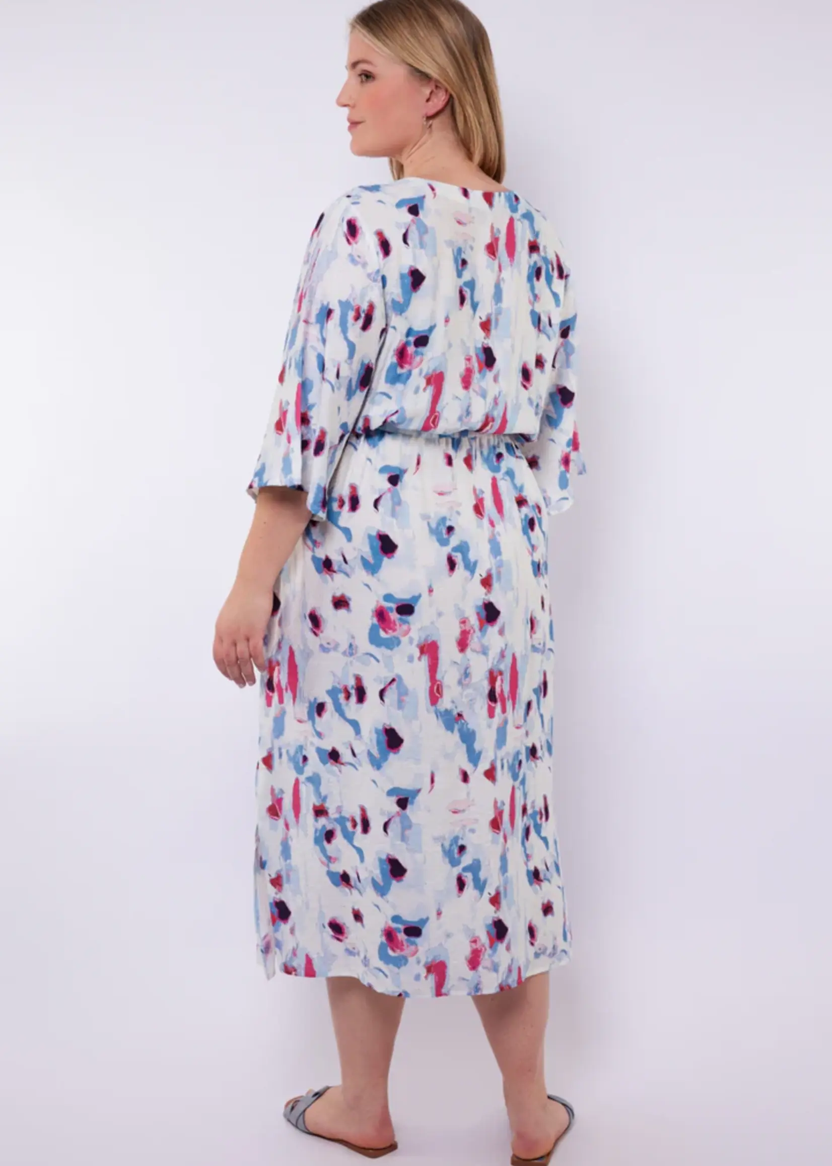 Exxcellent Soraya Dress OffWhite/Dusty Blue
