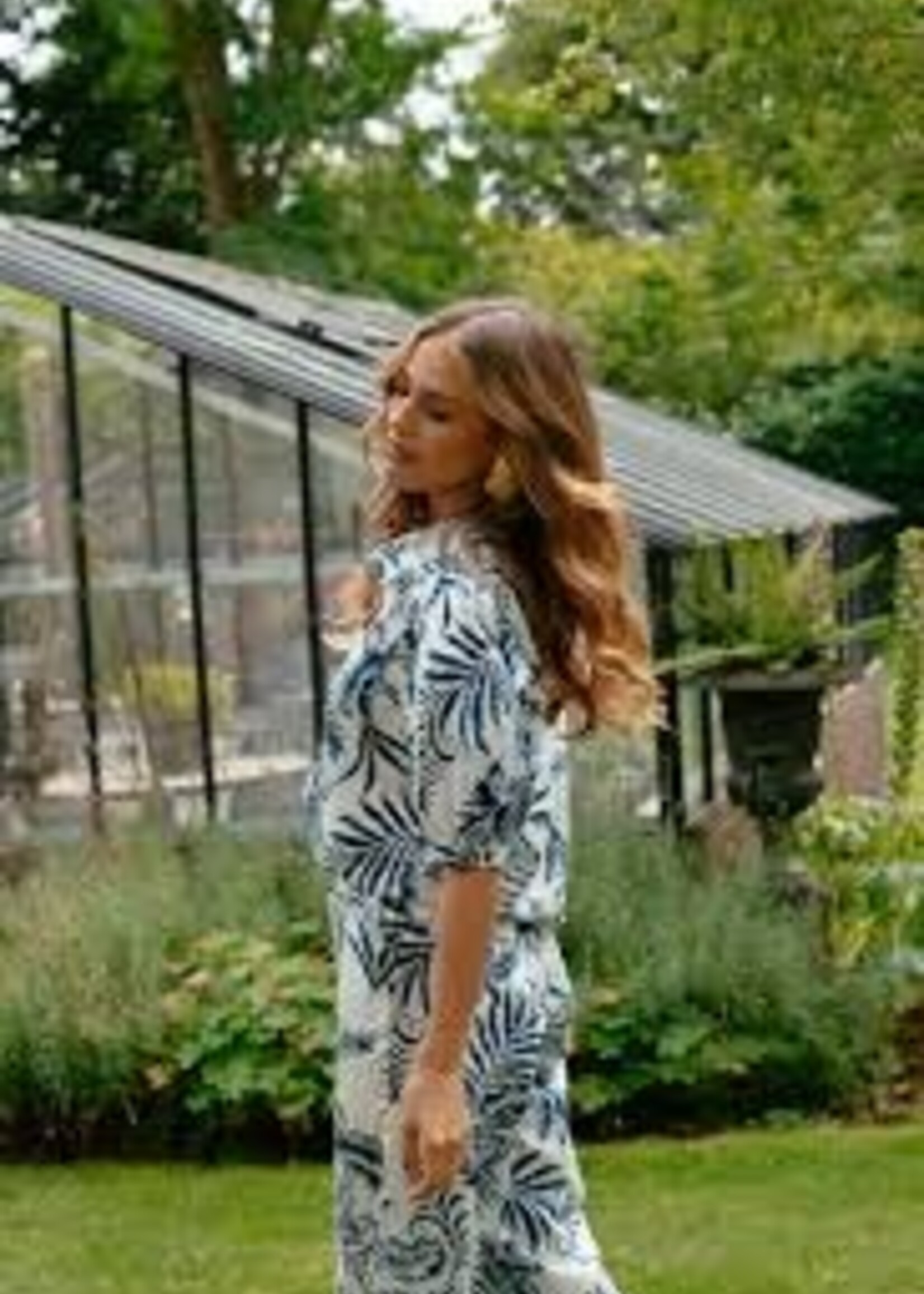 C&S The Label Lucia Blouse Offwhite/Dusty Blue