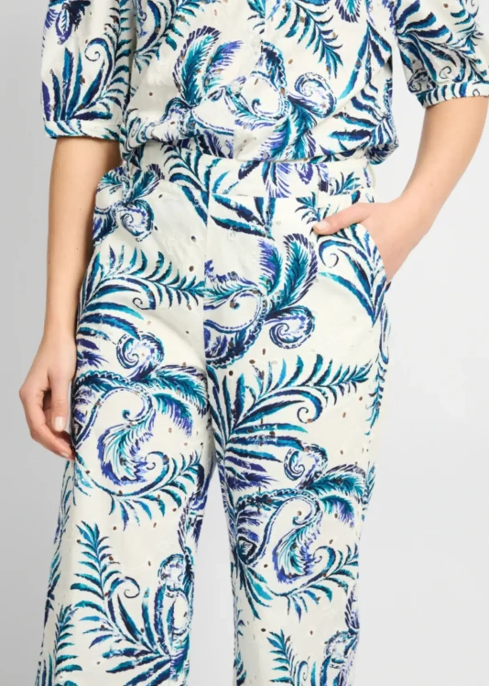 C&S The Label Paige Pants Offwhite/Dusty Blue