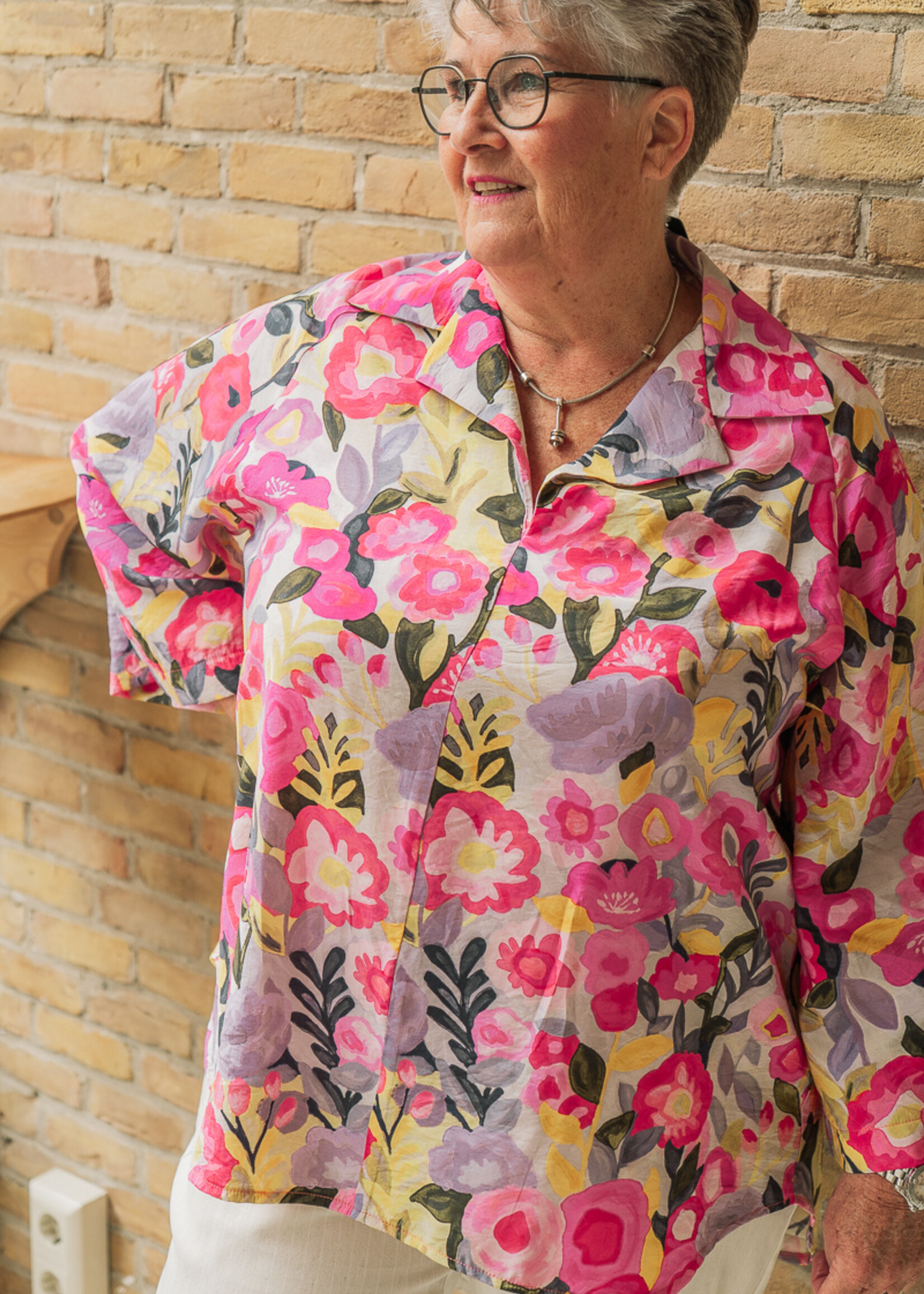 Ophilia Lucy Summer Flower Pink