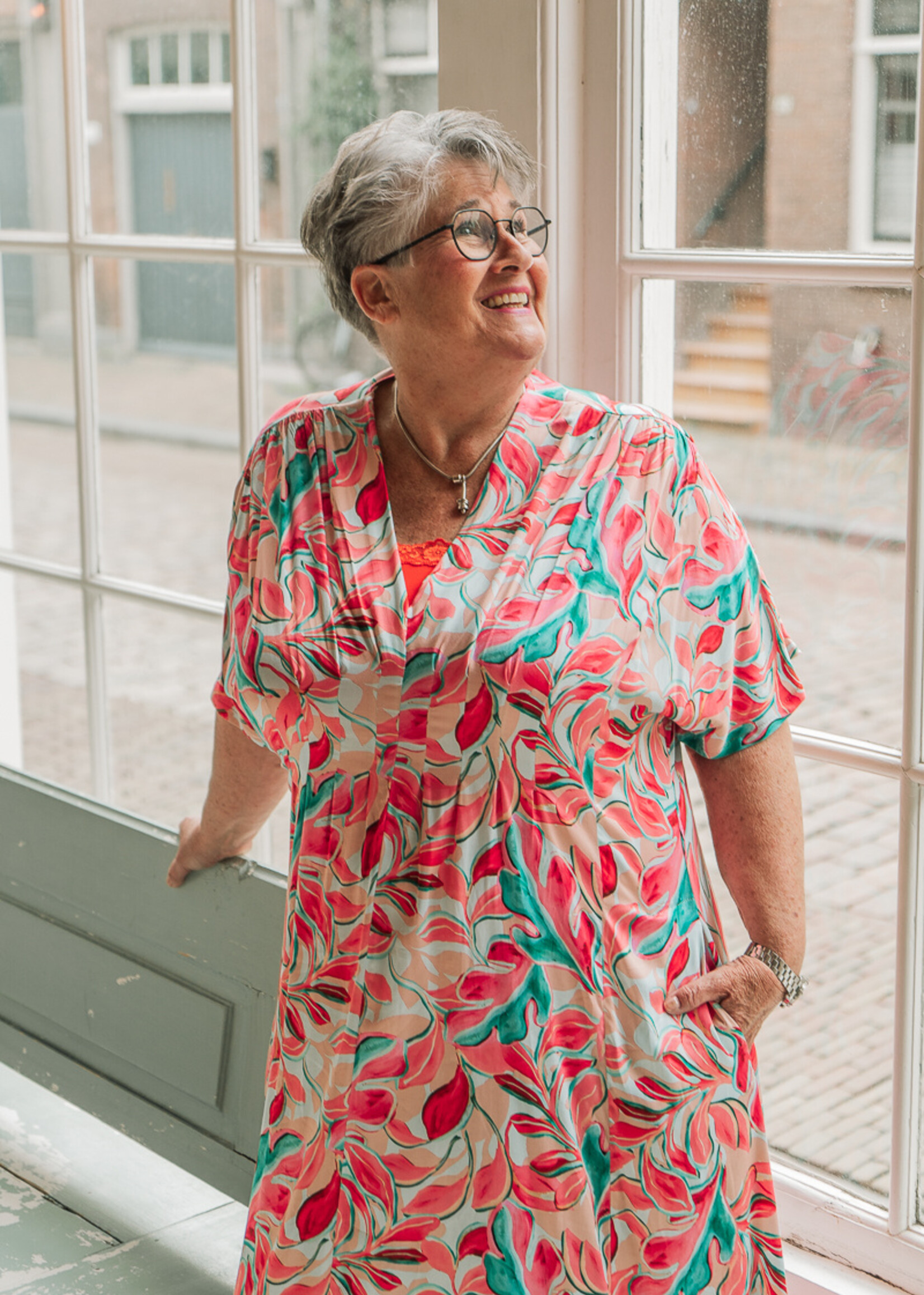 Ophilia Athene Fiori Pink