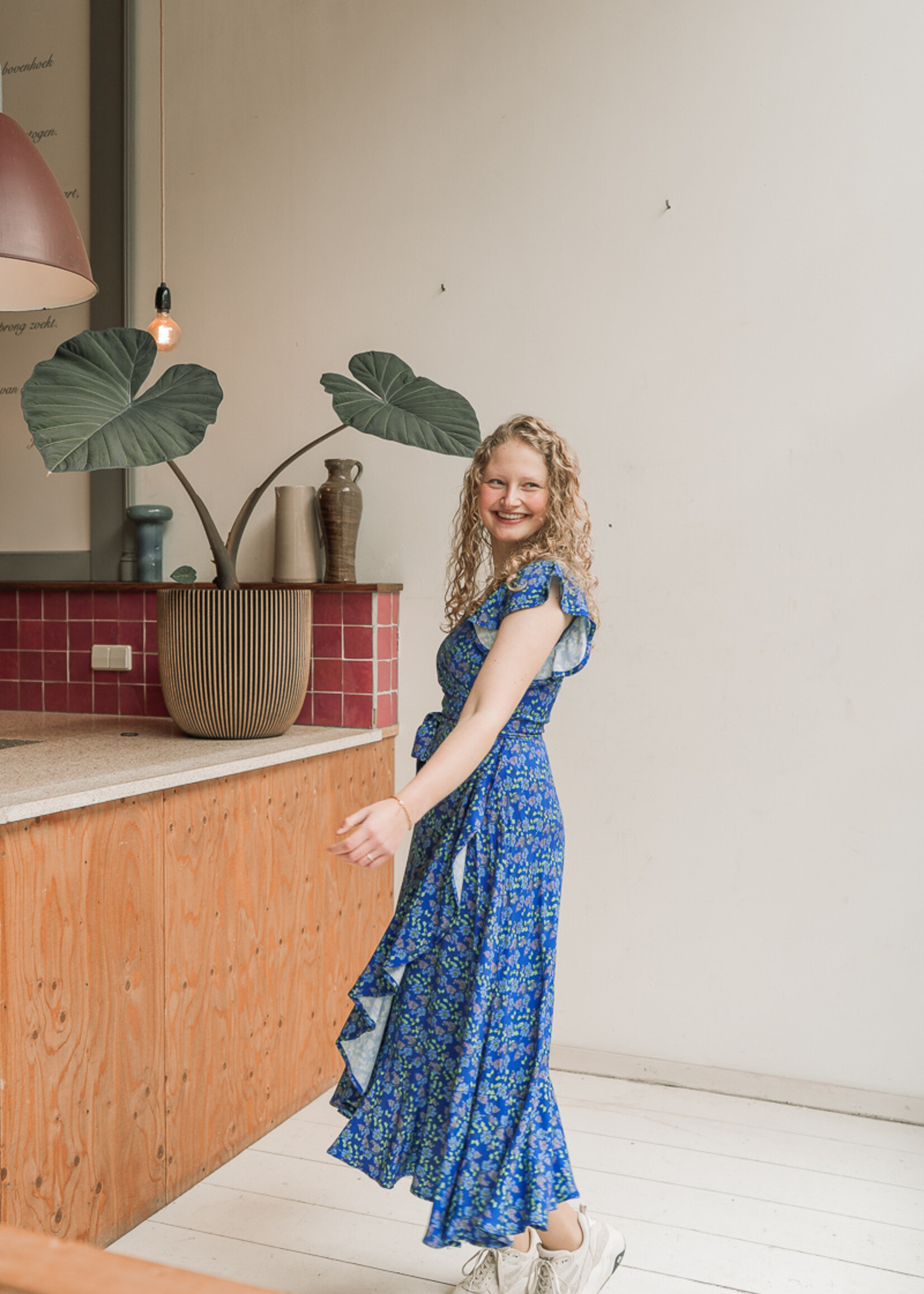 LaLamour Yara Wrap Dress Cherry Blossom Maat M