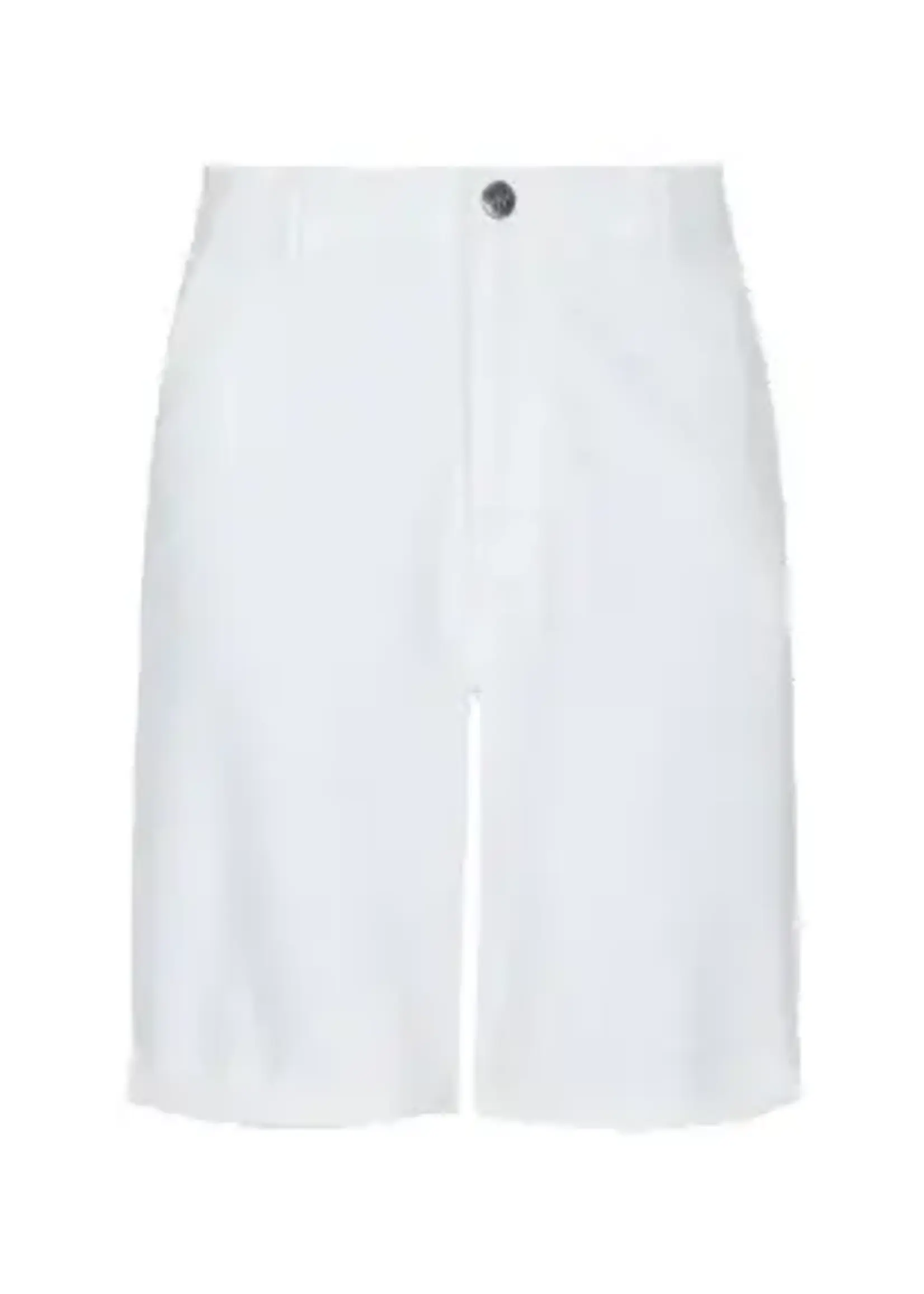 C&S The Label Pirja Short Offwhite