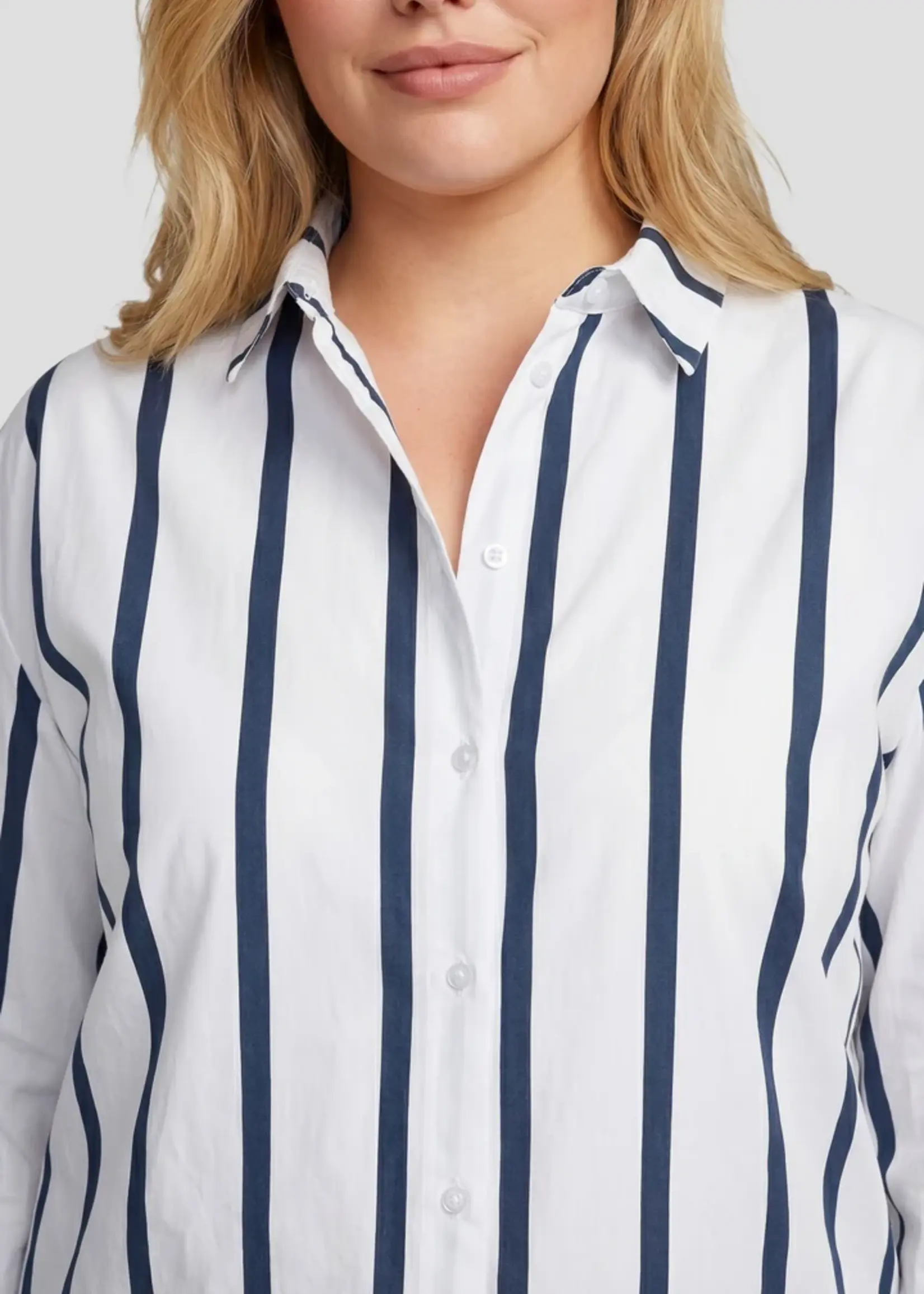 Exxcellent Inena Blouse Offwhite/Eclipse