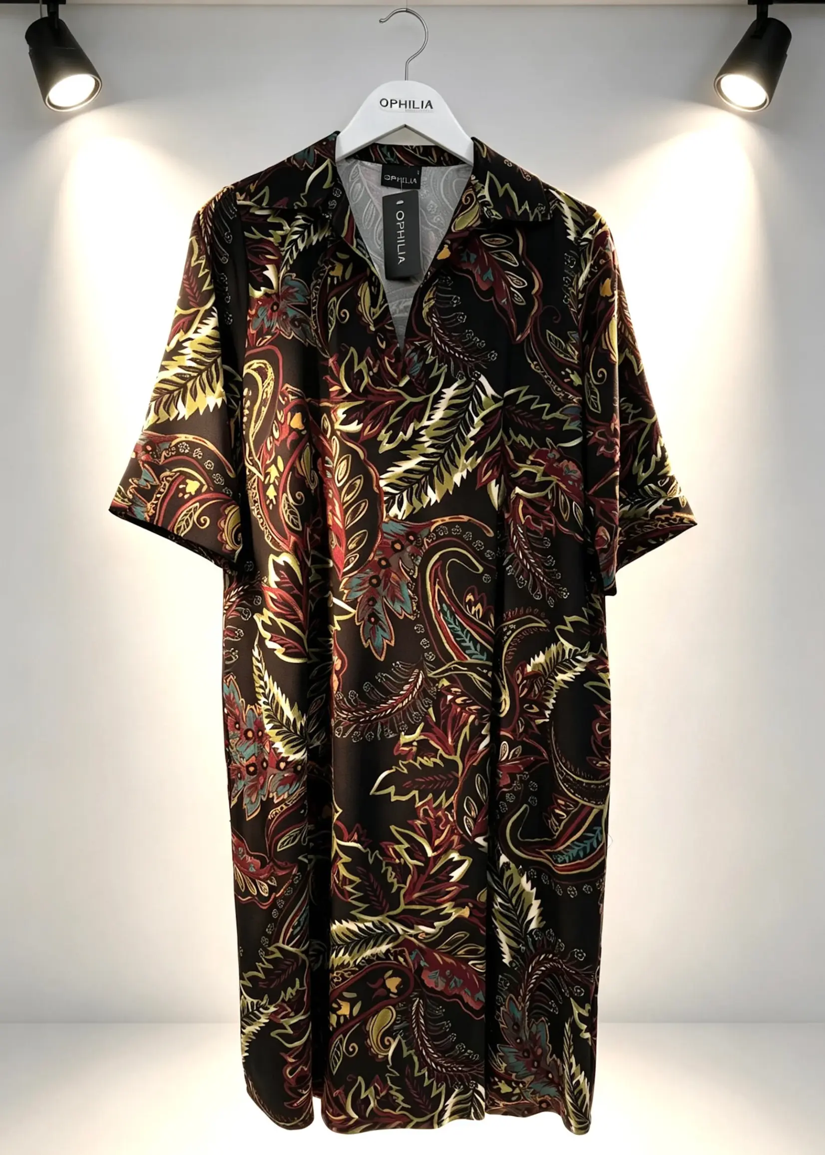 Ophilia Ivanka dessin botanic bordeaux