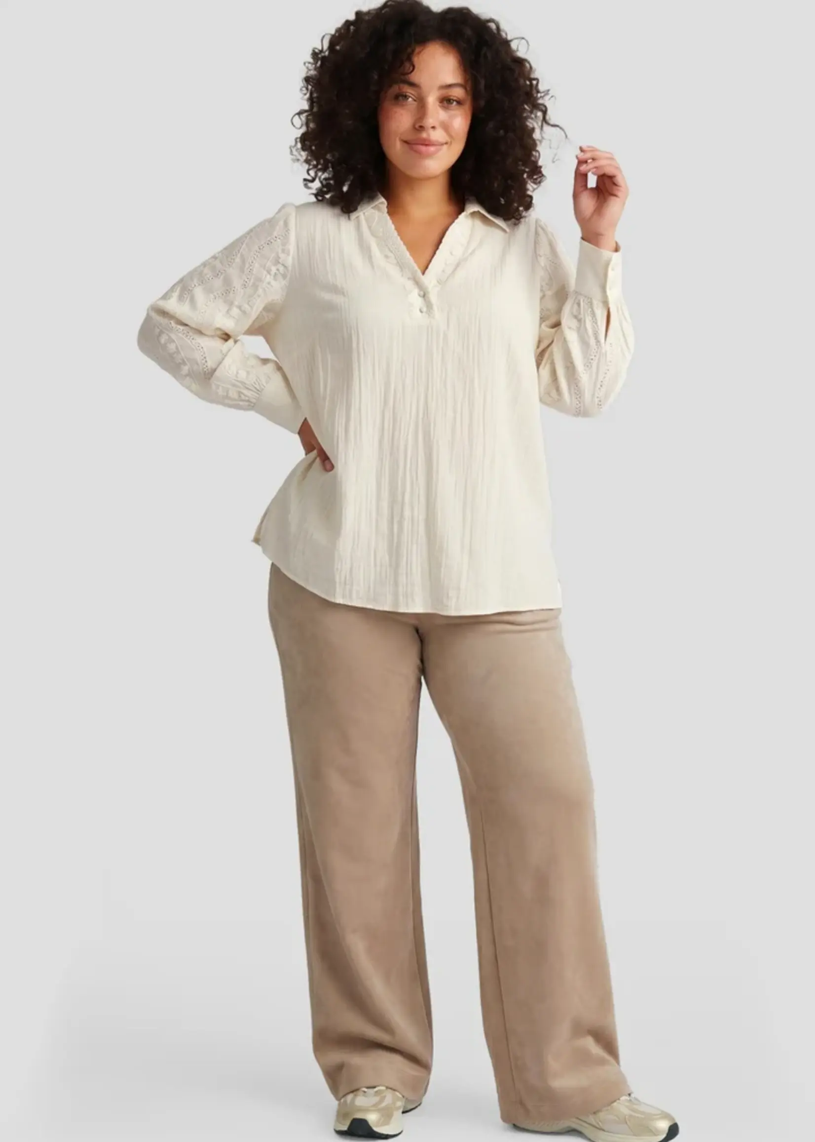 Exxcellent Mercie Blouse Offwhite