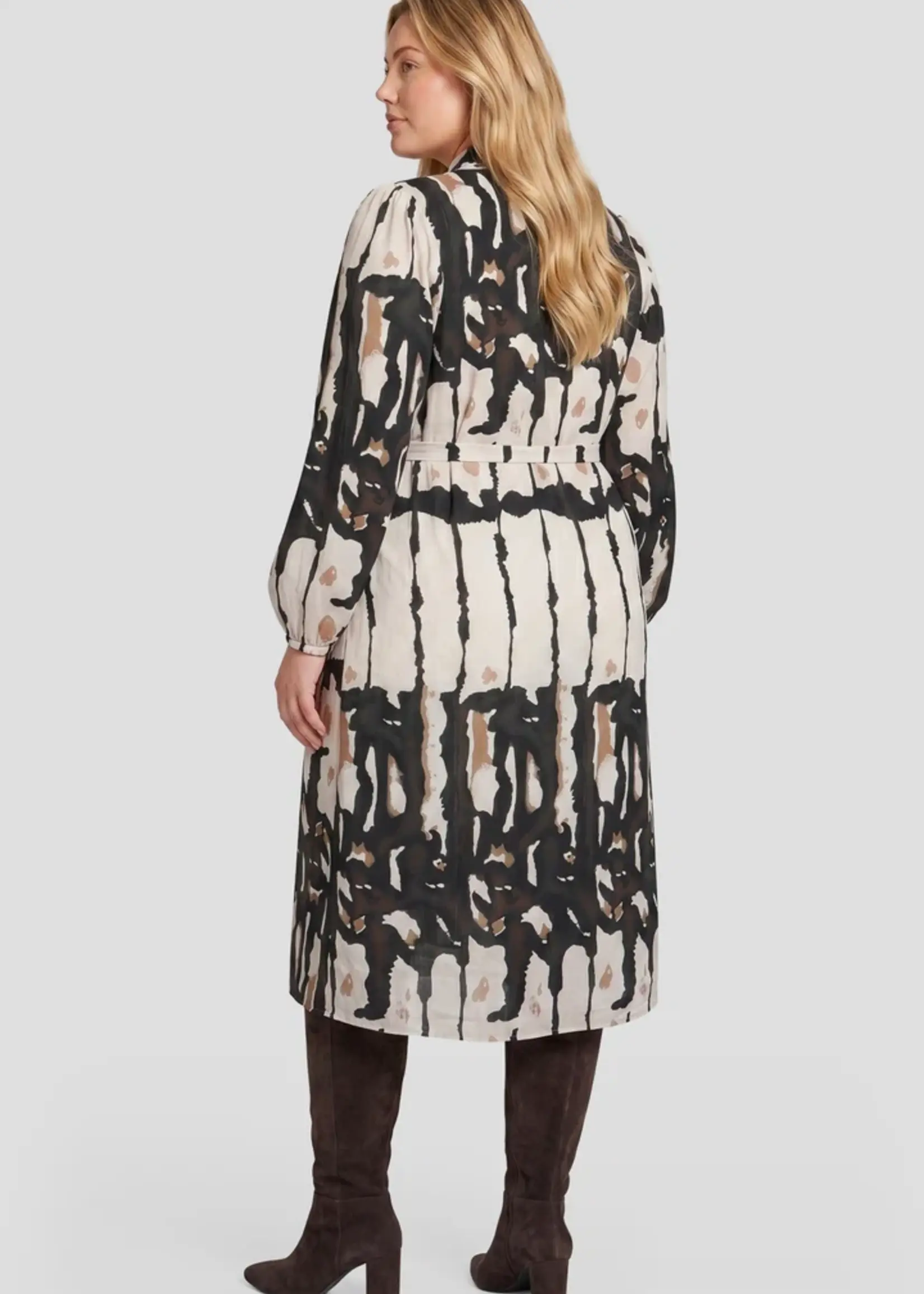 Exxcellent Enid Dress Sand/Light Camel