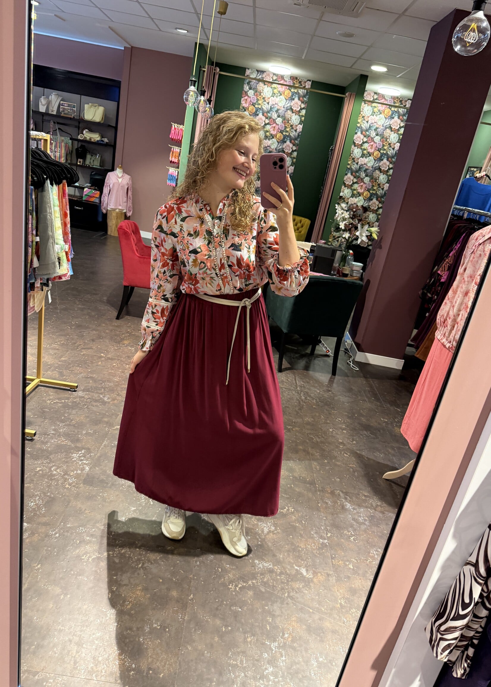 Rina rok bordeaux