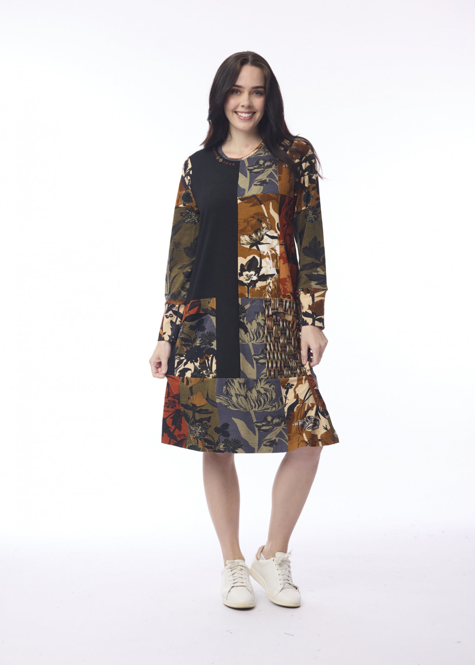 Orientique Dagomba Dress Patch Solid Body