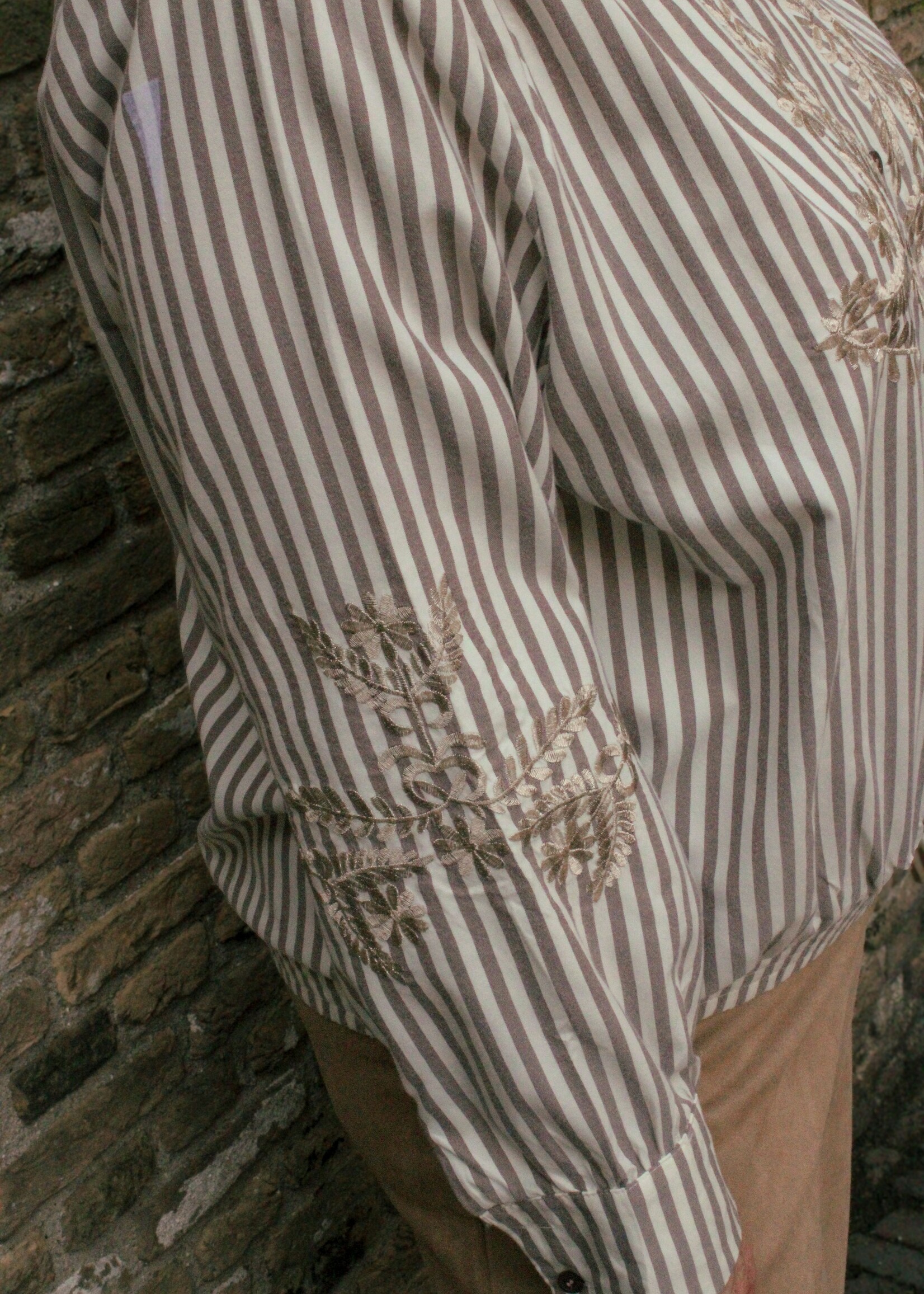 Exxcellent Hester Blouse Offwhite/Dark Earth