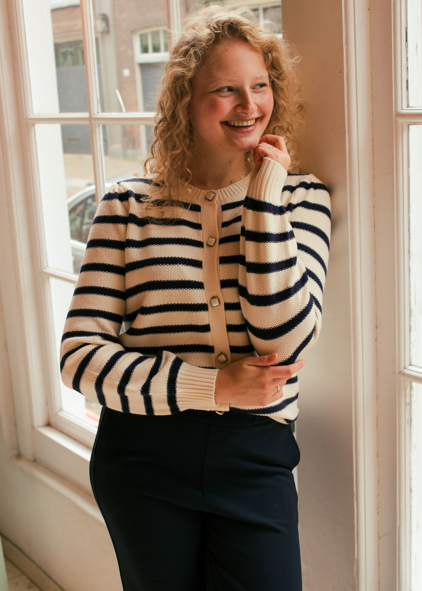 C&S The Label Aimy Knit Cardigan Wool White/Eclipse