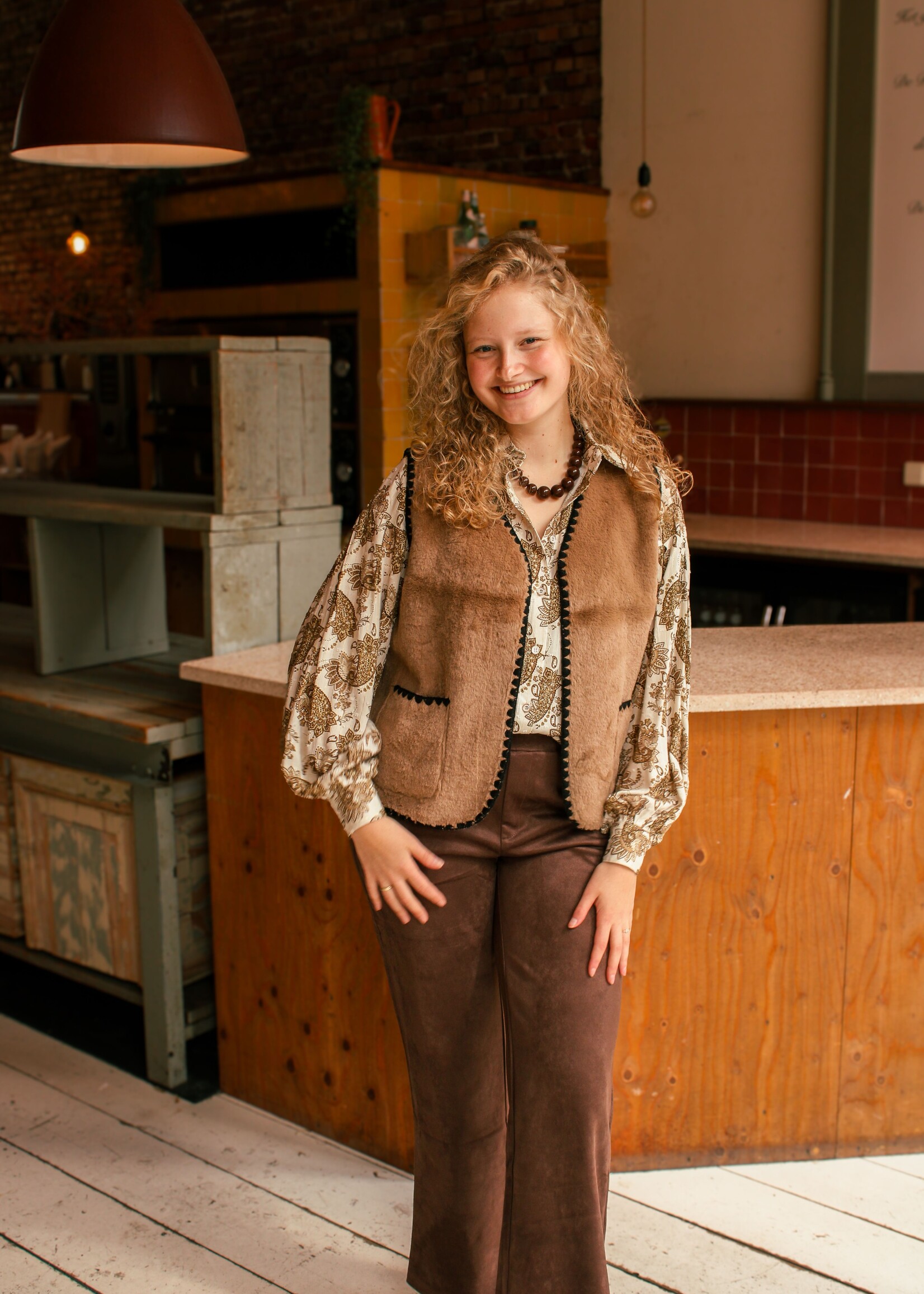 C&S The Label Glenn Gilet Light Camel.Black