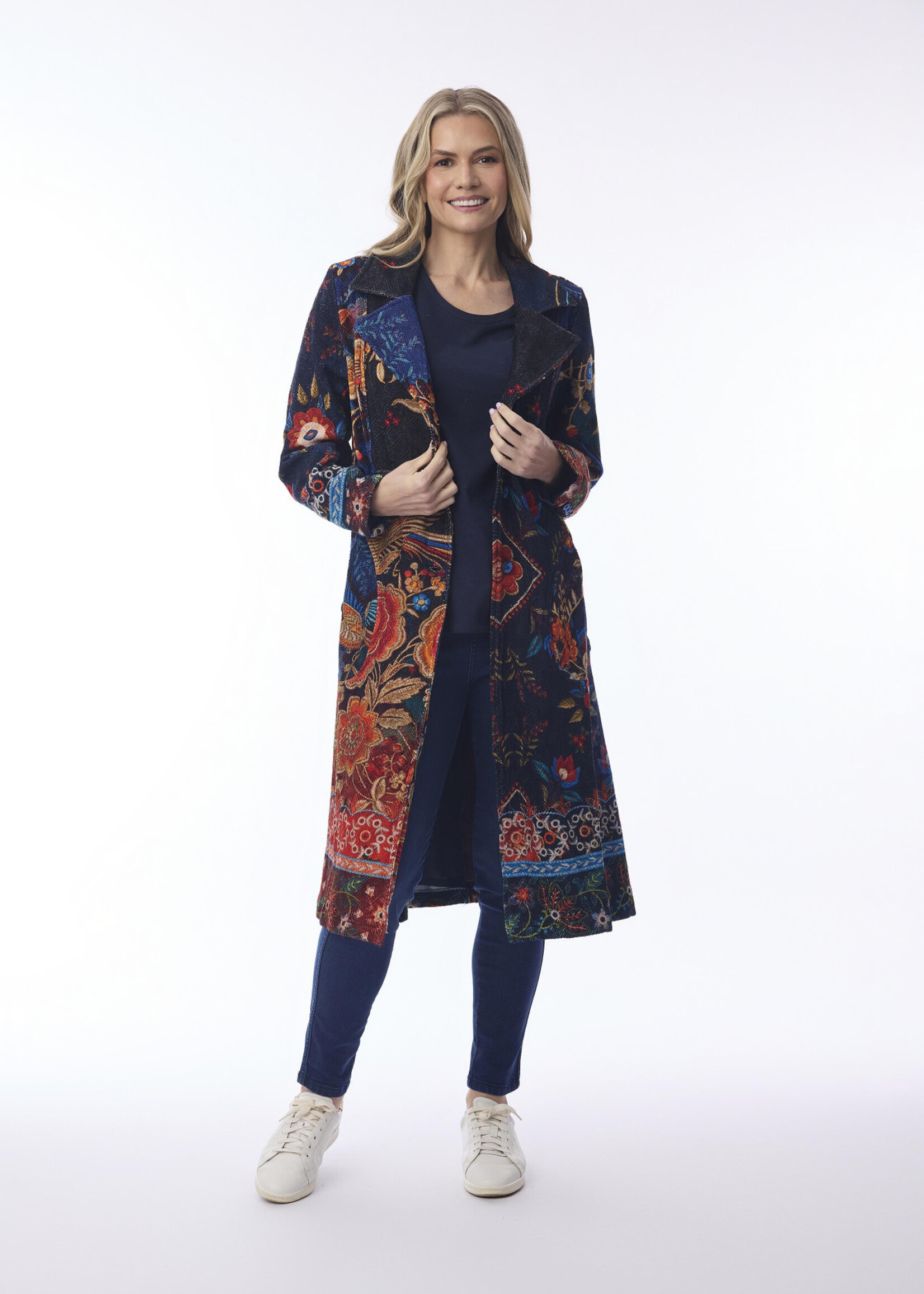 Orientique Embroidery Coat Long Digital