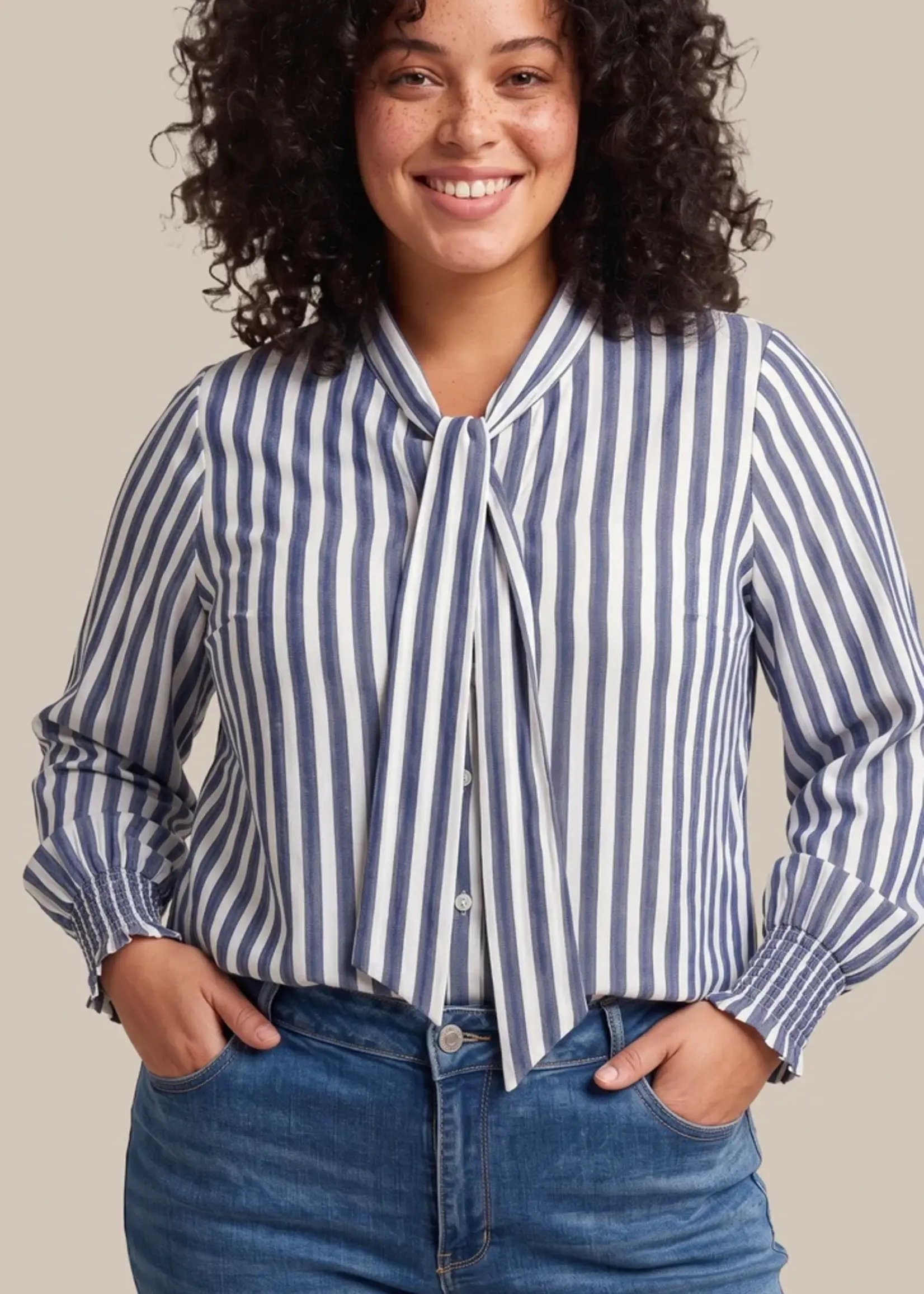 Exxcellent Esraa Blouse Offwhite/Midnight Blue