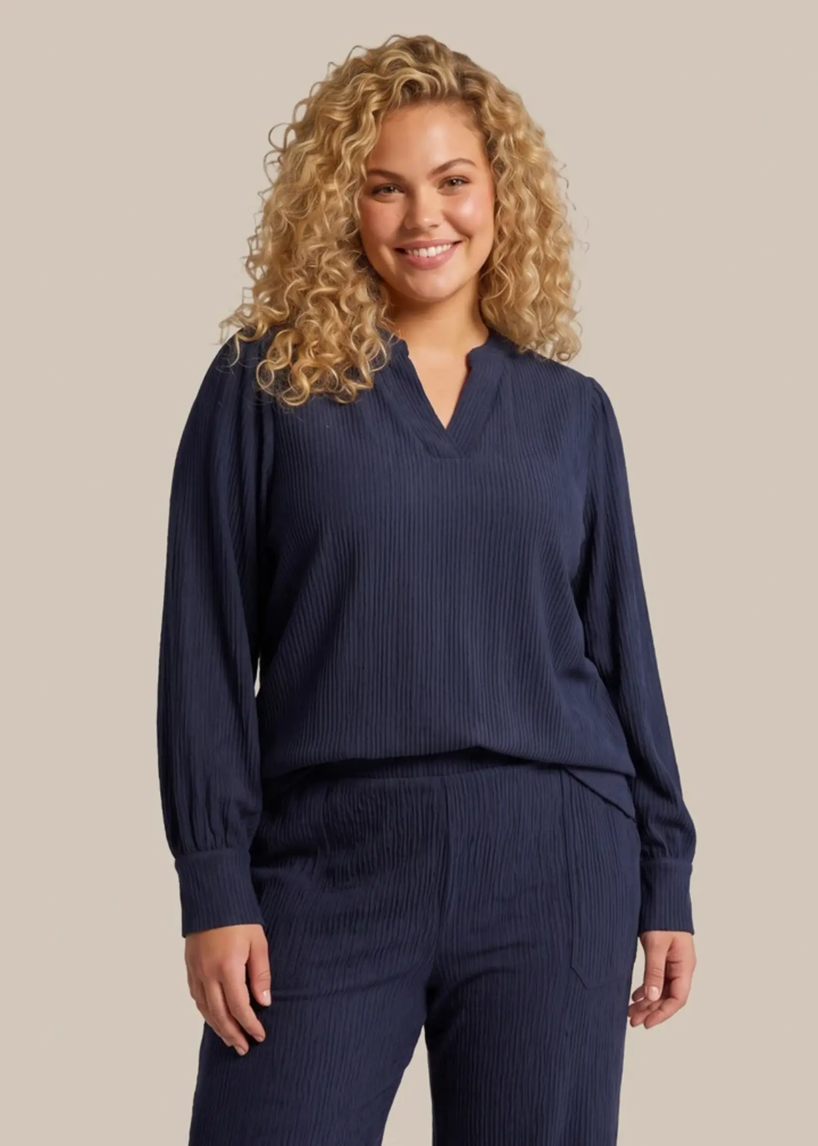 Exxcellent Nolani Top Midnight Blue