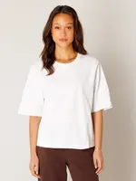 Base Level Noa white