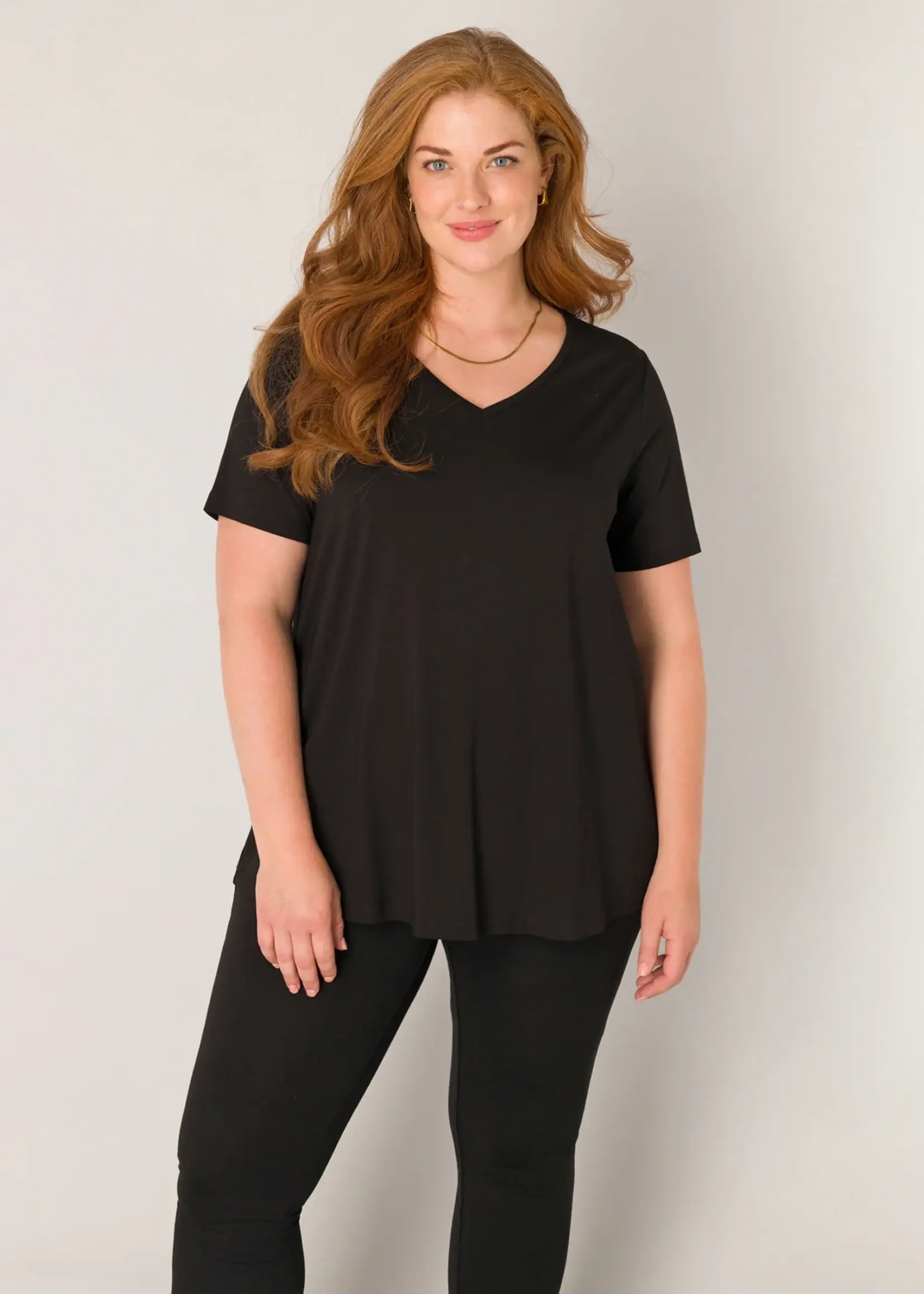 Base Level Curvy Alba Black