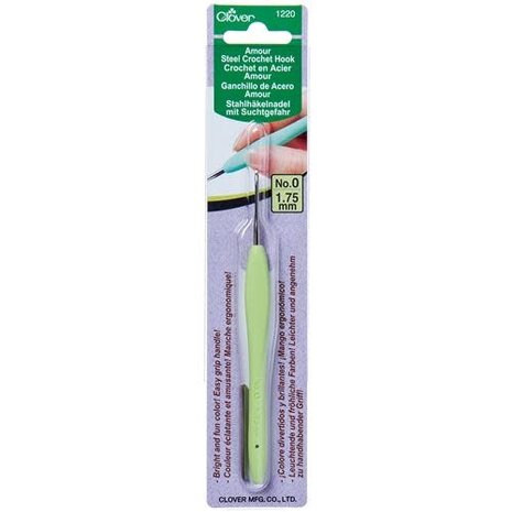 Clover Clover Amour Crochet Hook