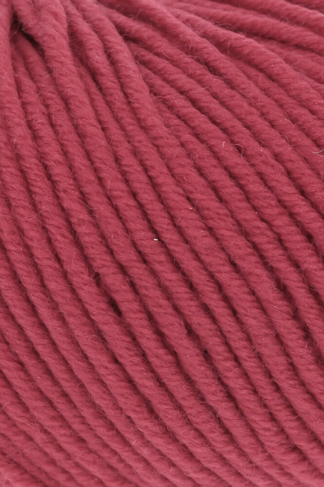 Lang Lang Yarns Merino 120 | 0160 vuurrood Lang Lang Yarns Merino 120 | 0160 vuurrood