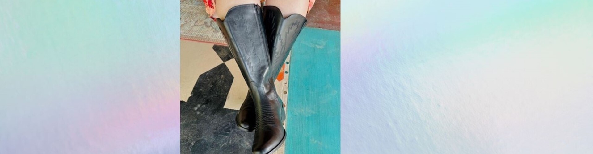 Hoe draag je laarzen met blote benen?