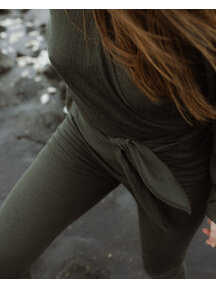 Unaduna Damen Leggings Rippe aus Wolle/Seide - wakame