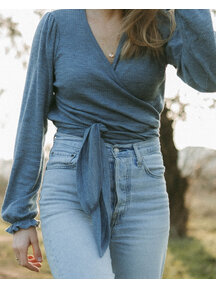 Unaduna Wickelbluse aus Wollripp - nila