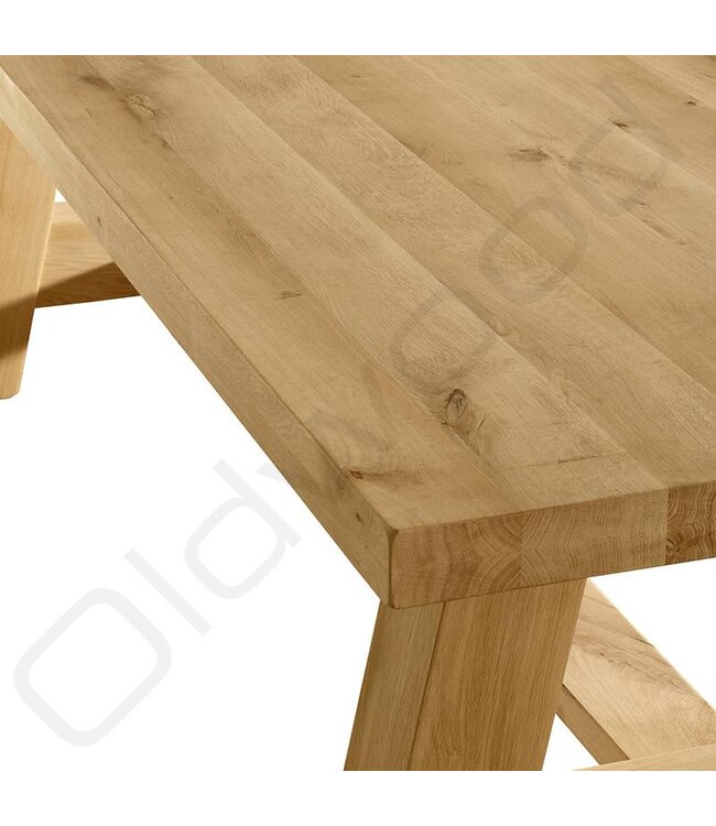 Milan wooden dining table with bottom beam