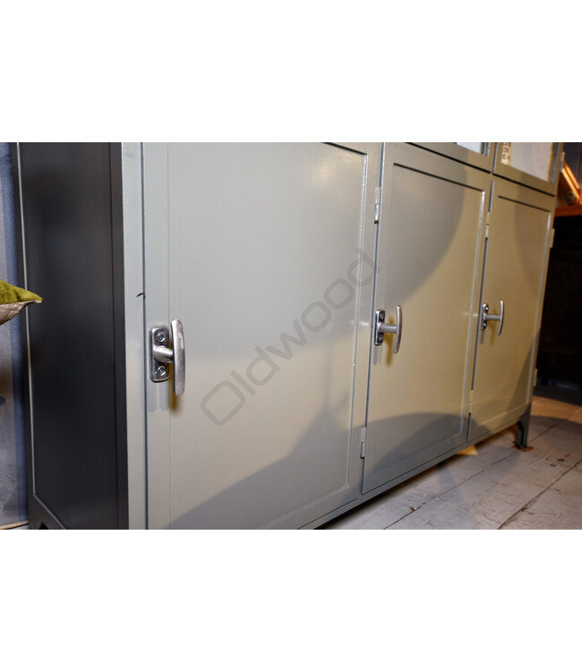 Steel pharmacy cabinet Minnesota