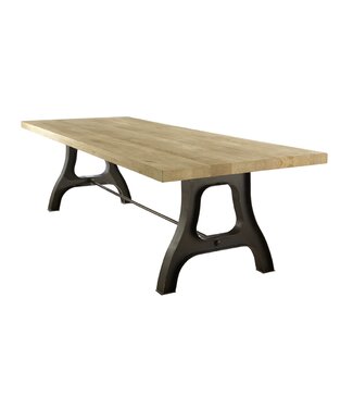 Oldwood Detroit oak dining table