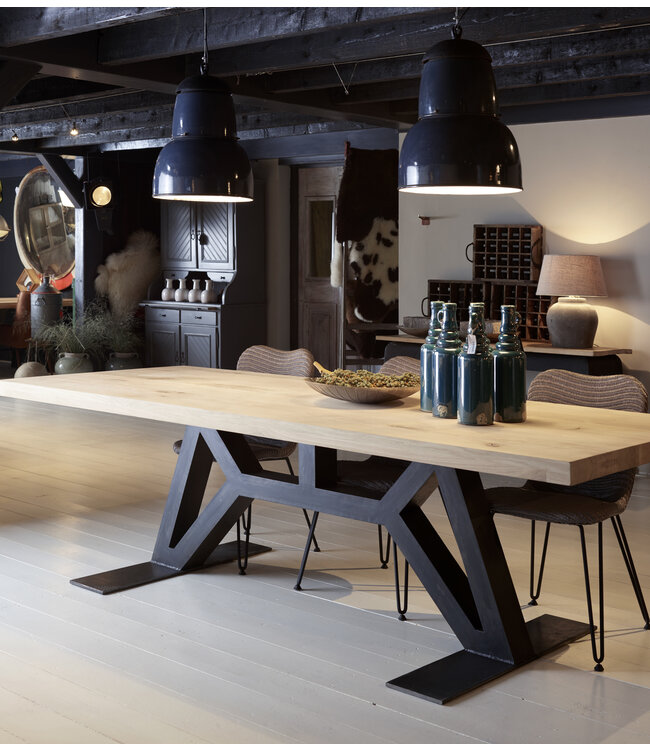 Dining room table - Flying Dutchman