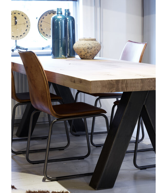 Palermo dining room table