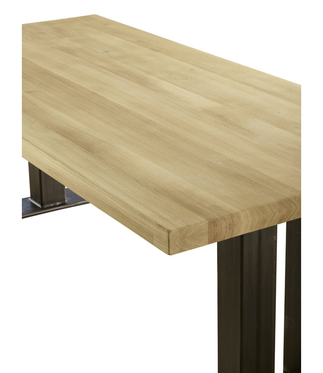 Dining room table - Spitsbergen